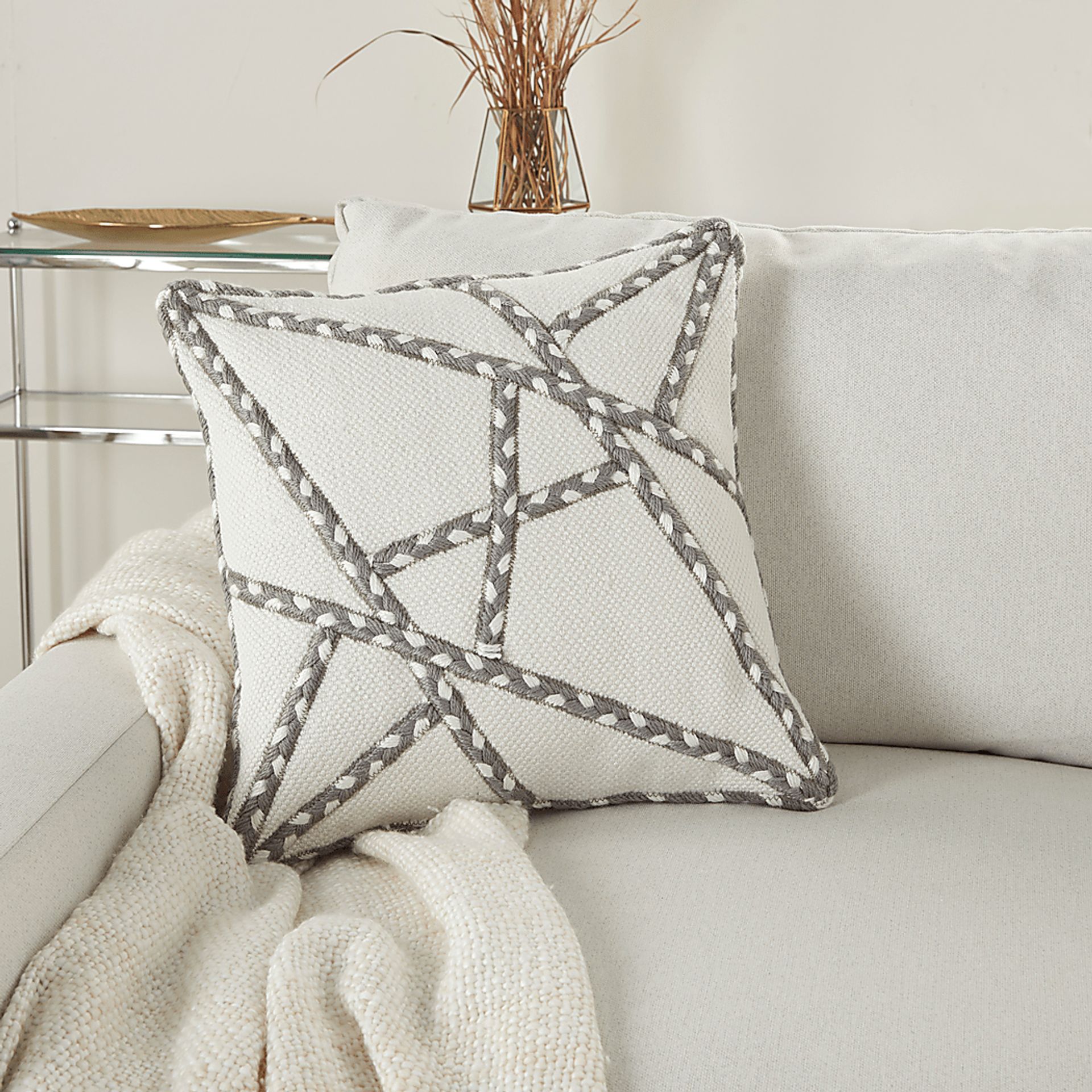 Onas Gray Indoor/Outdoor Accent Pillow - Image 4