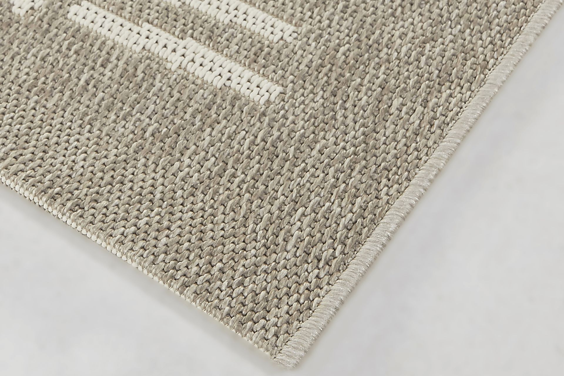 Ondini Tan 7'10 X 10' Indoor/Outdoor Rug - Image 2