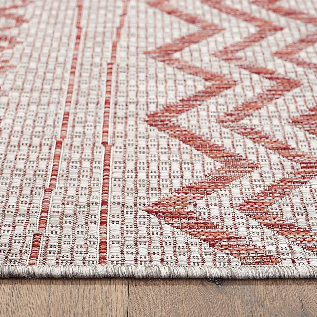 Onomis Beige/Red 5' x 8' Indoor/Outdoor Rug - Thumbnail - Image 3