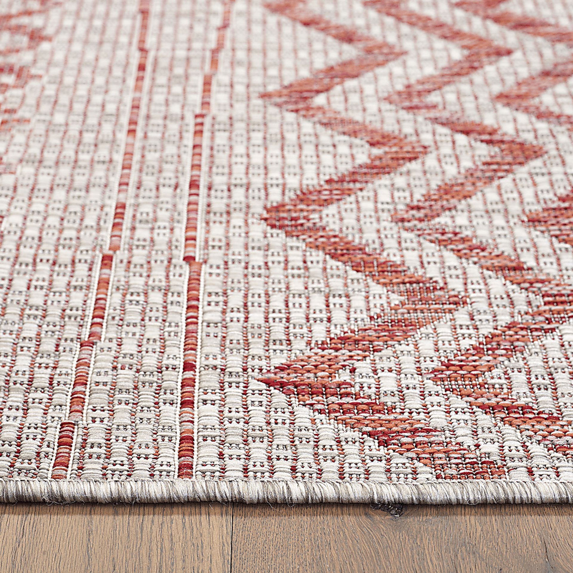 Onomis Beige/Red 5' x 8' Indoor/Outdoor Rug - Image 3