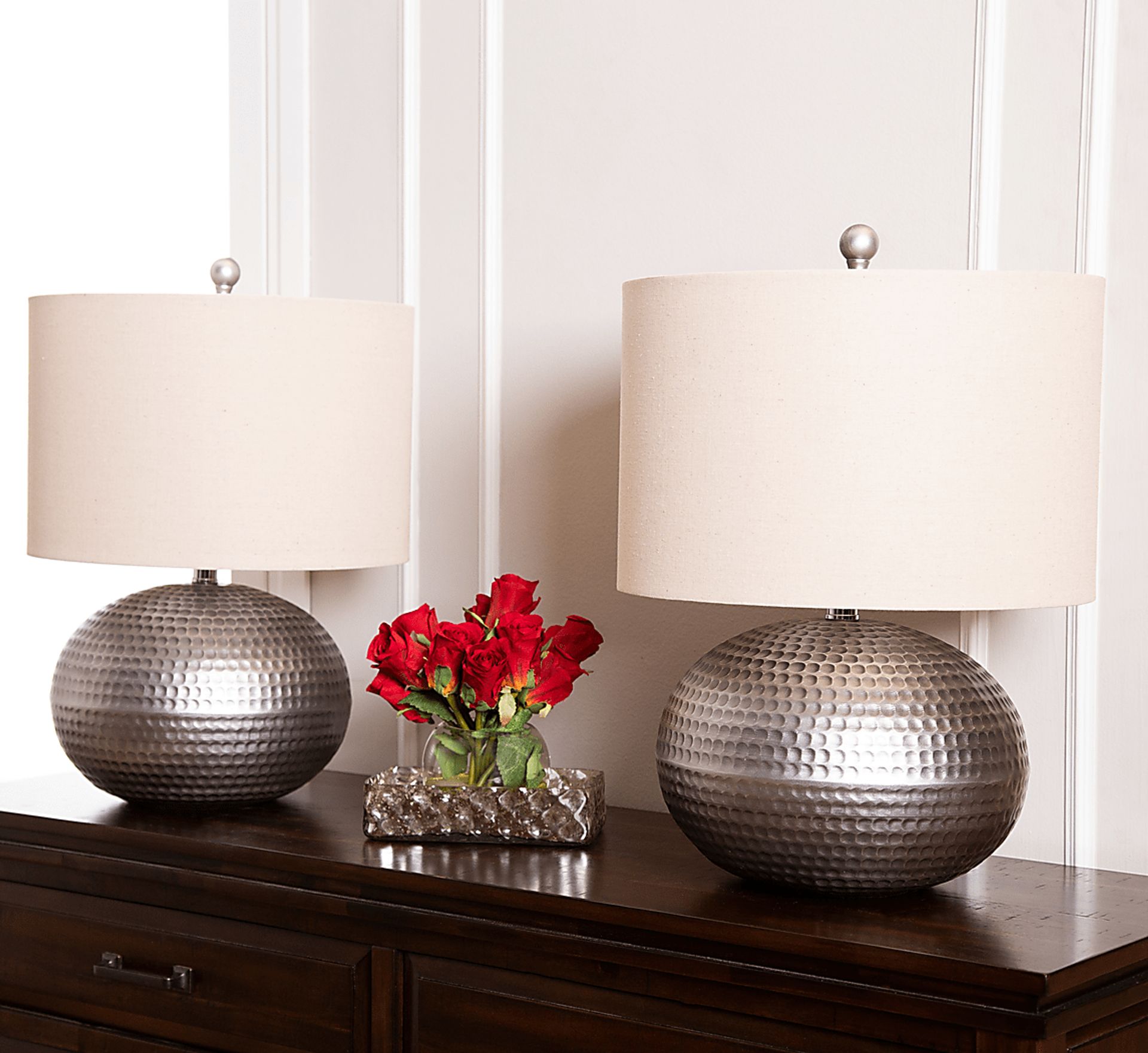 Orana Pewter Lamp - Image 4