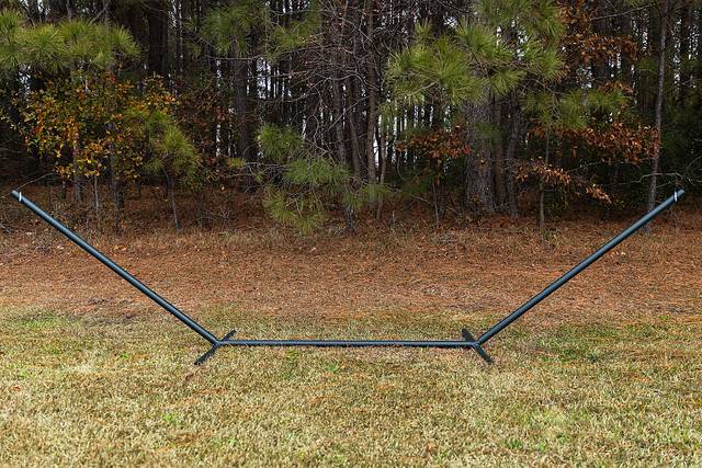 Outdoor Aegaeon Green Metal Hammock Stand - Thumbnail - Image 2