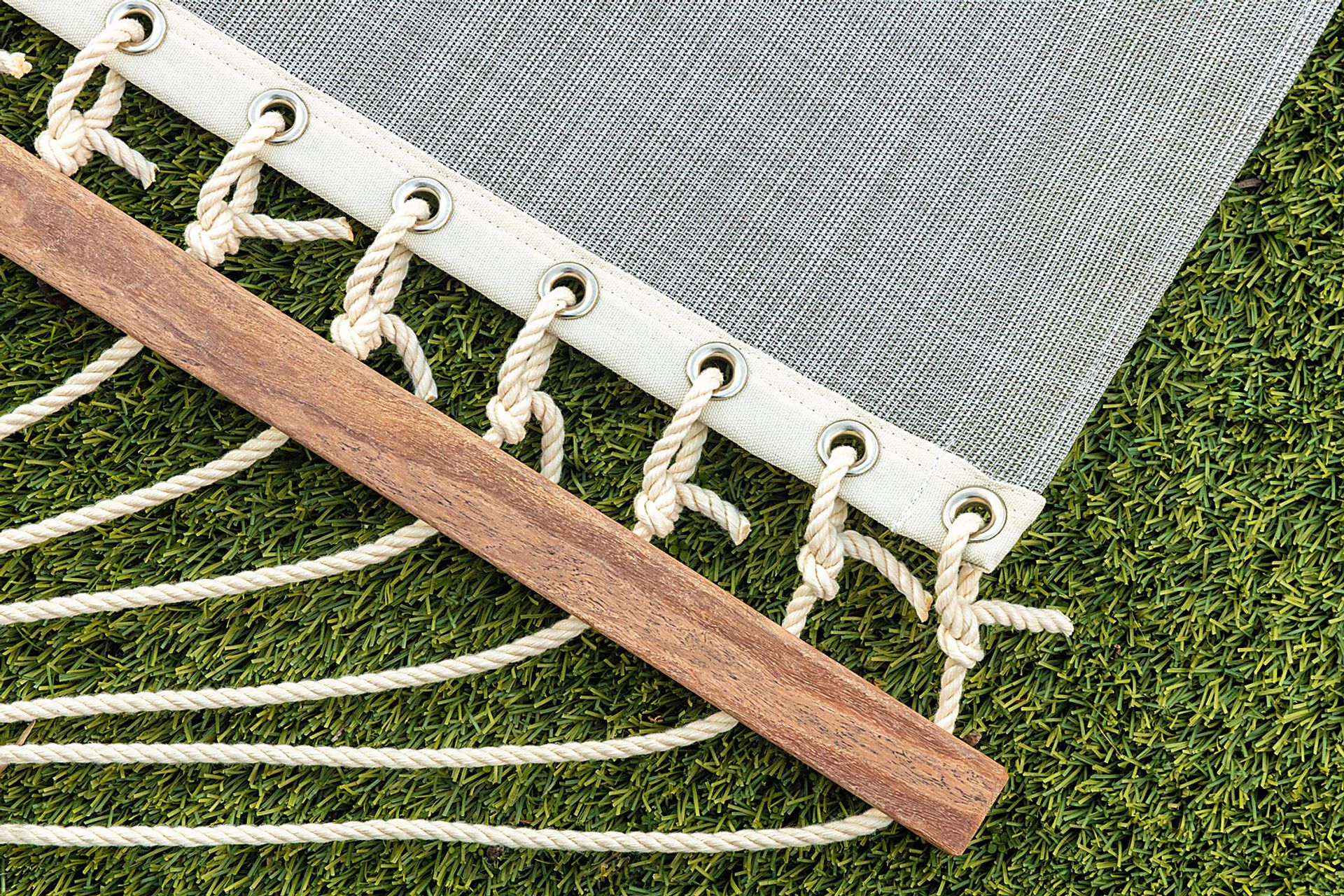 Outdoor Dansui Gray Hammock - Image 3