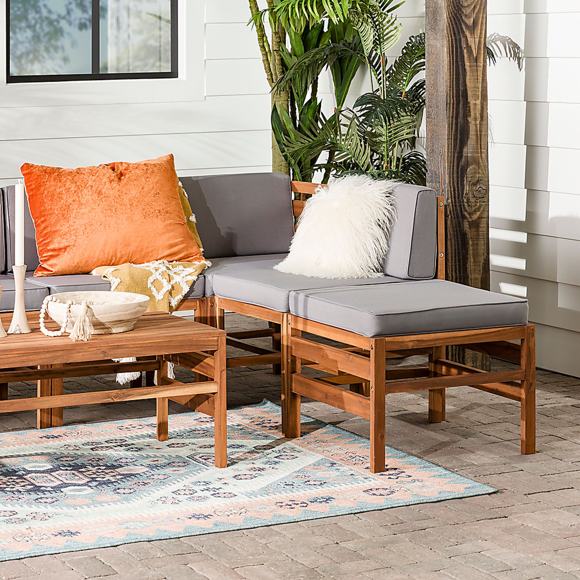 Evernon I Gray 8 Pc Outdoor Sectional Set - Image 2