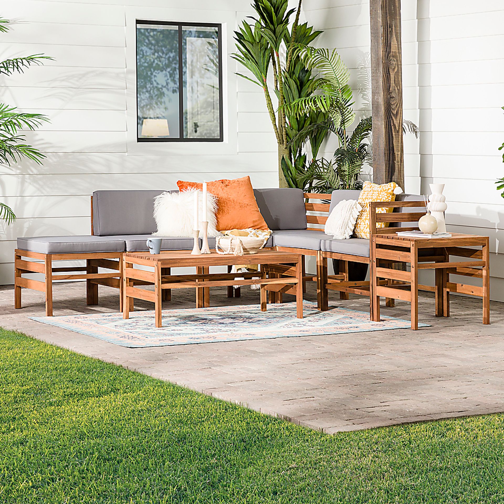 Evernon I Gray 8 Pc Outdoor Sectional Set - Image 5