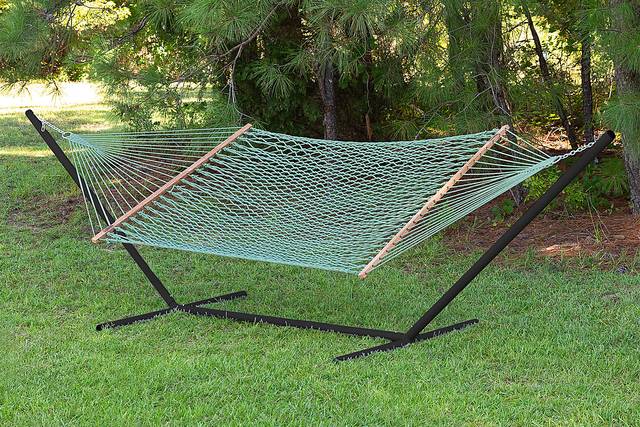 Outdoor Lusca Green Hammock & Stand Set - Thumbnail - Image 2