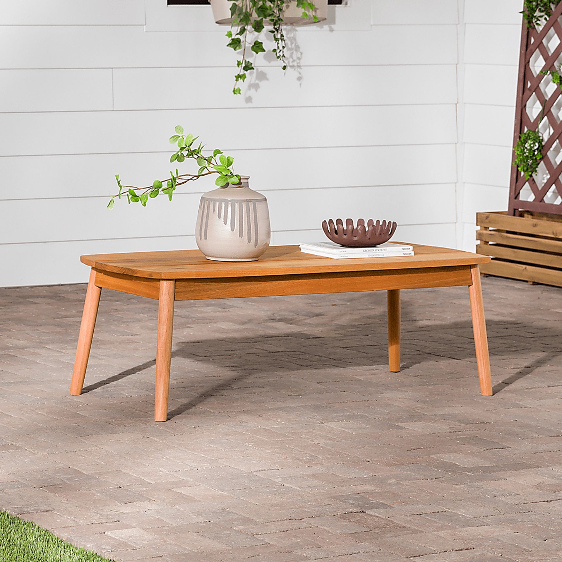 Outdoor Shellrich Coast Natural Cocktail Table - Image 3