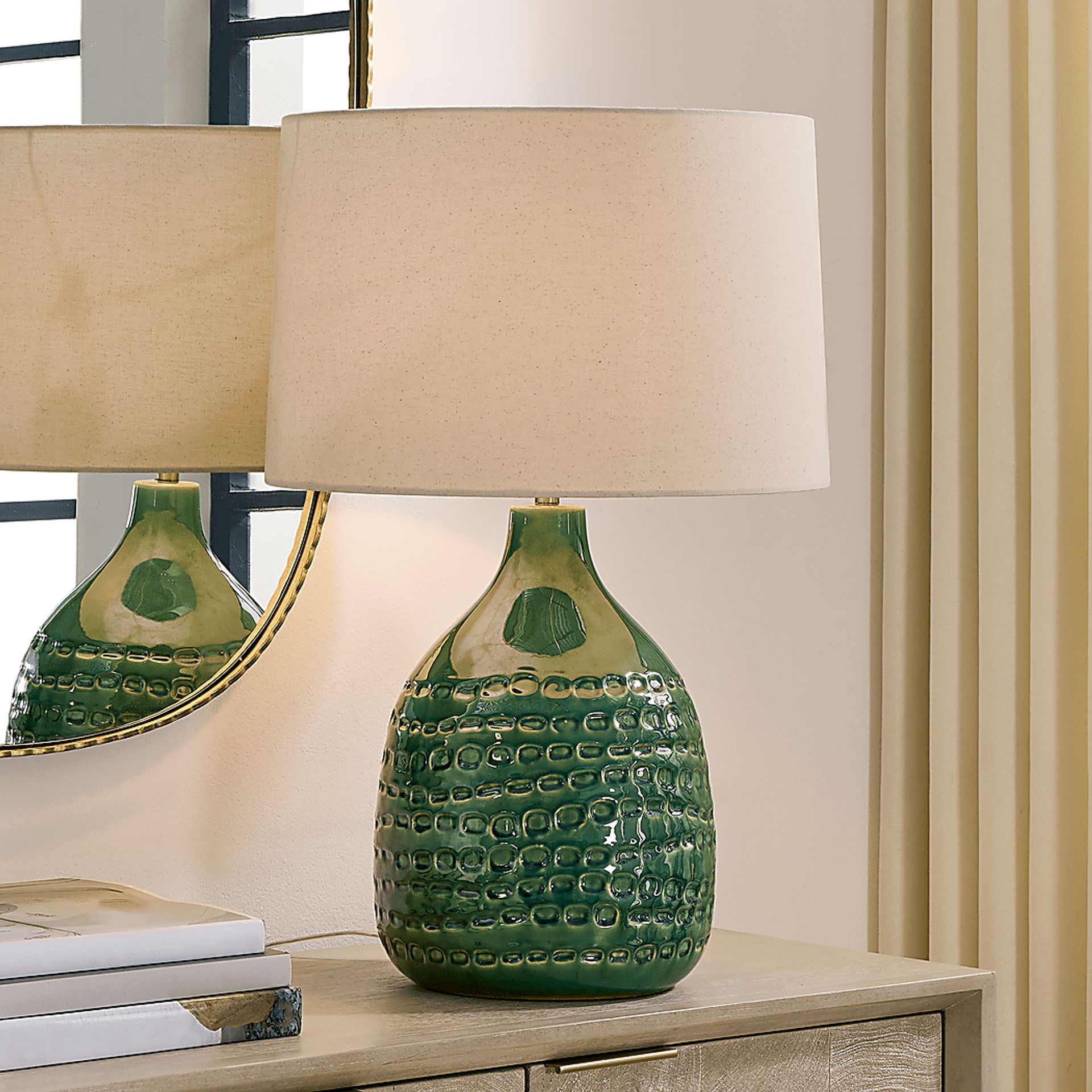 Oxmeda Green Lamp - Image 3