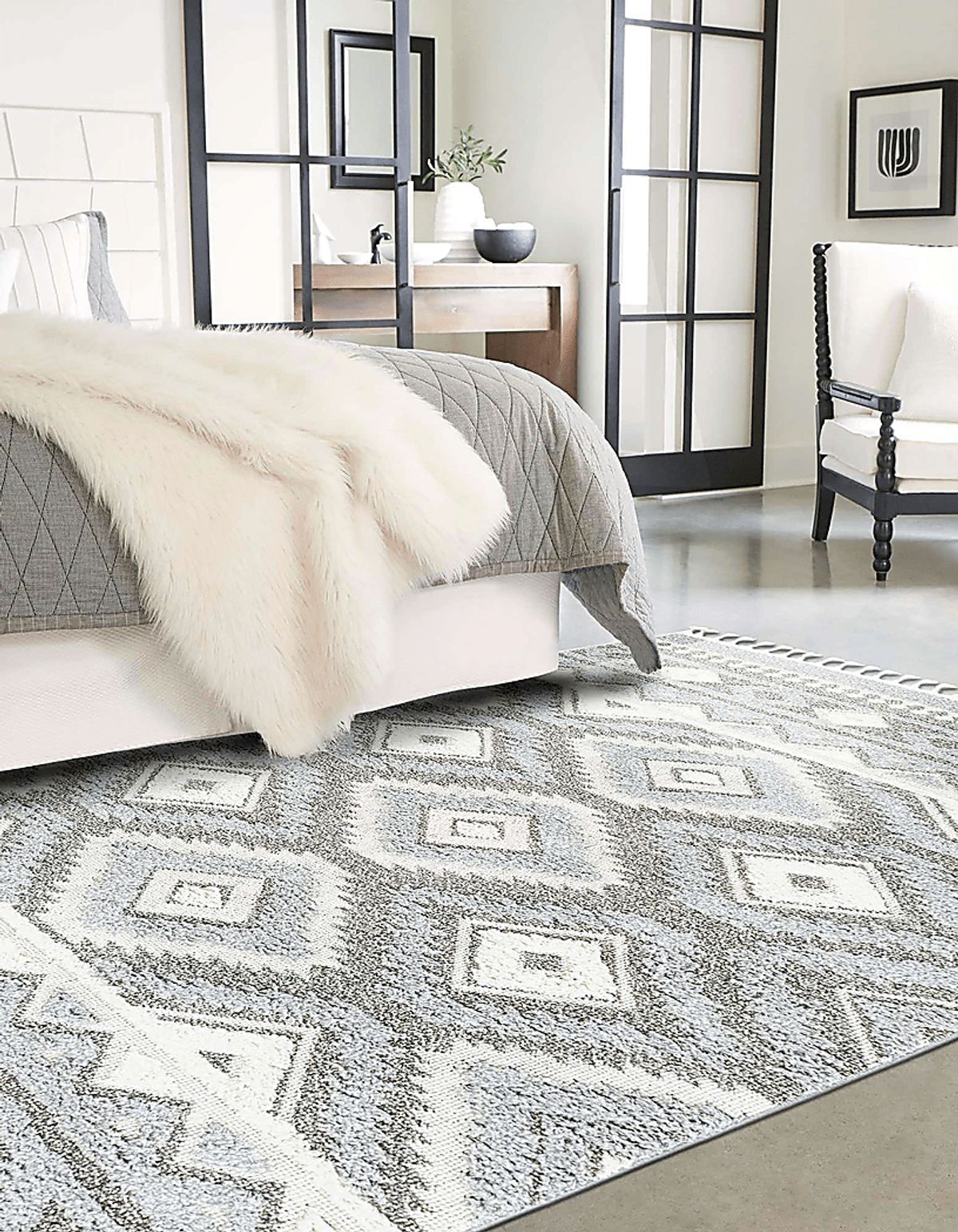 Paari Gray,White Rugs | Rooms to Go