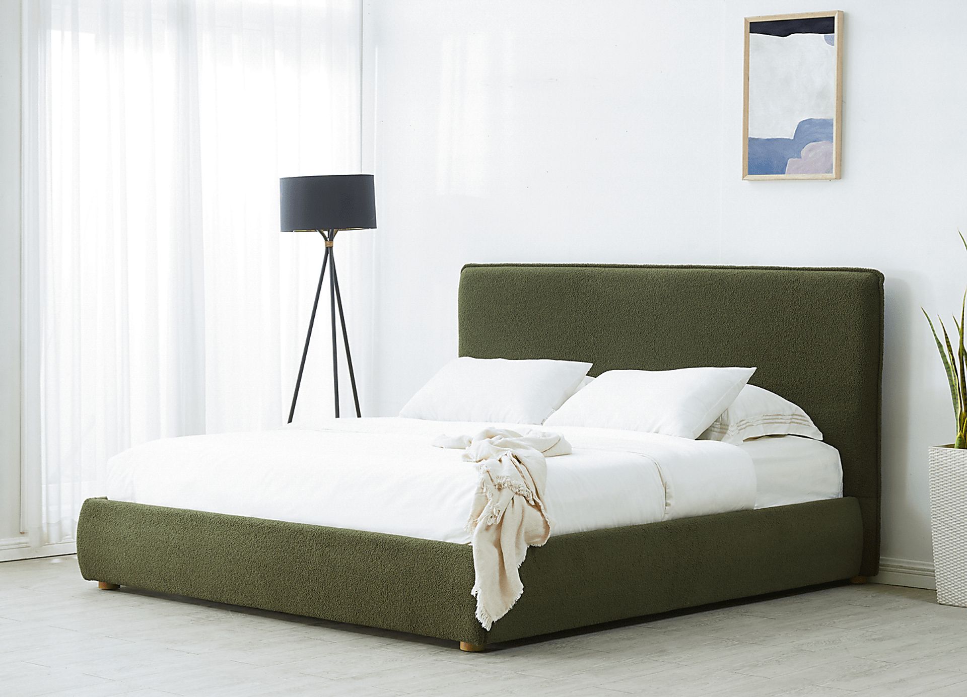 Pabben Green King Bed - Image 3