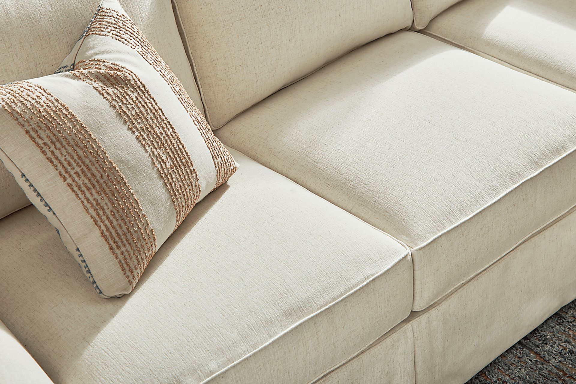 Pacific Grove White Slipcover 2 Pc Gel Foam Sleeper Sectional - Image 4