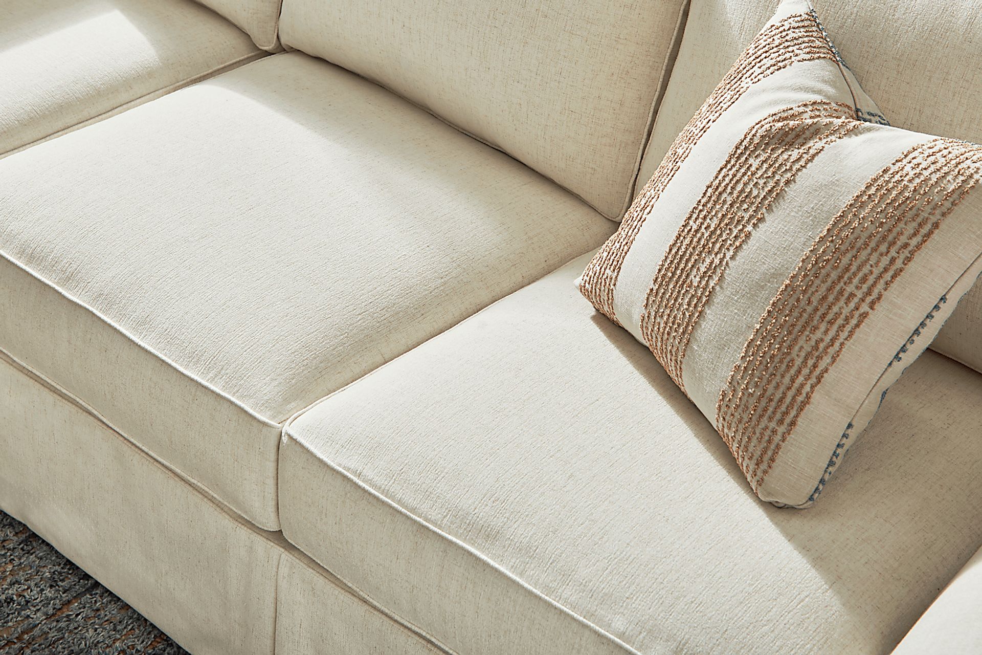 Pacific Grove White Slipcover 2 Pc Sleeper Sectional - Image 4