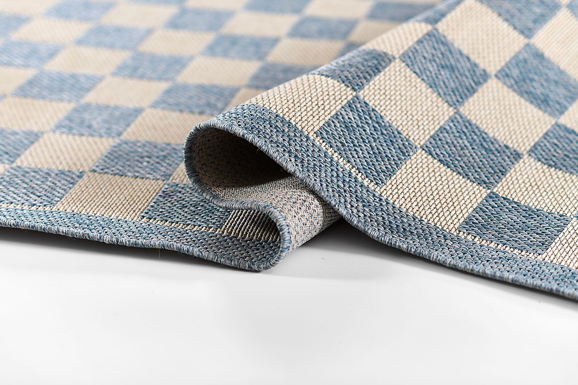 Palea Light Blue 5'3 x 7' Indoor Outdoor Rug - Image 3