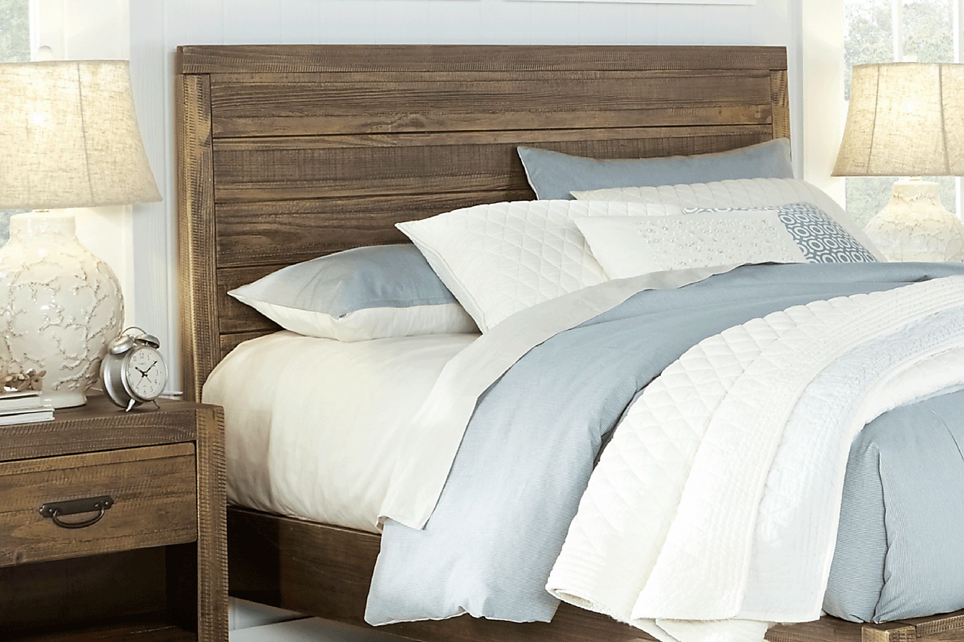 Palm Grove Brown 7 Pc King Panel Bedroom - Image 5
