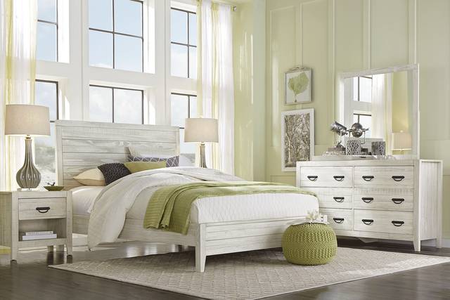 Palm Grove White 8 Pc Queen Panel Bedroom - Thumbnail - Image 1