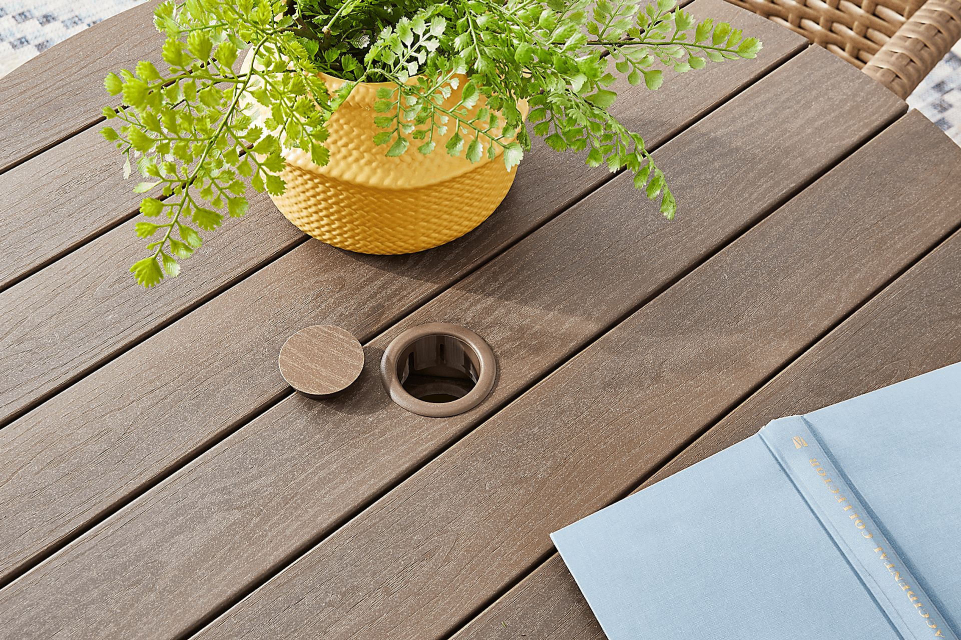 Paloma Brown 3 Pc 33 in. Round Outdoor Dining Set - Image 3