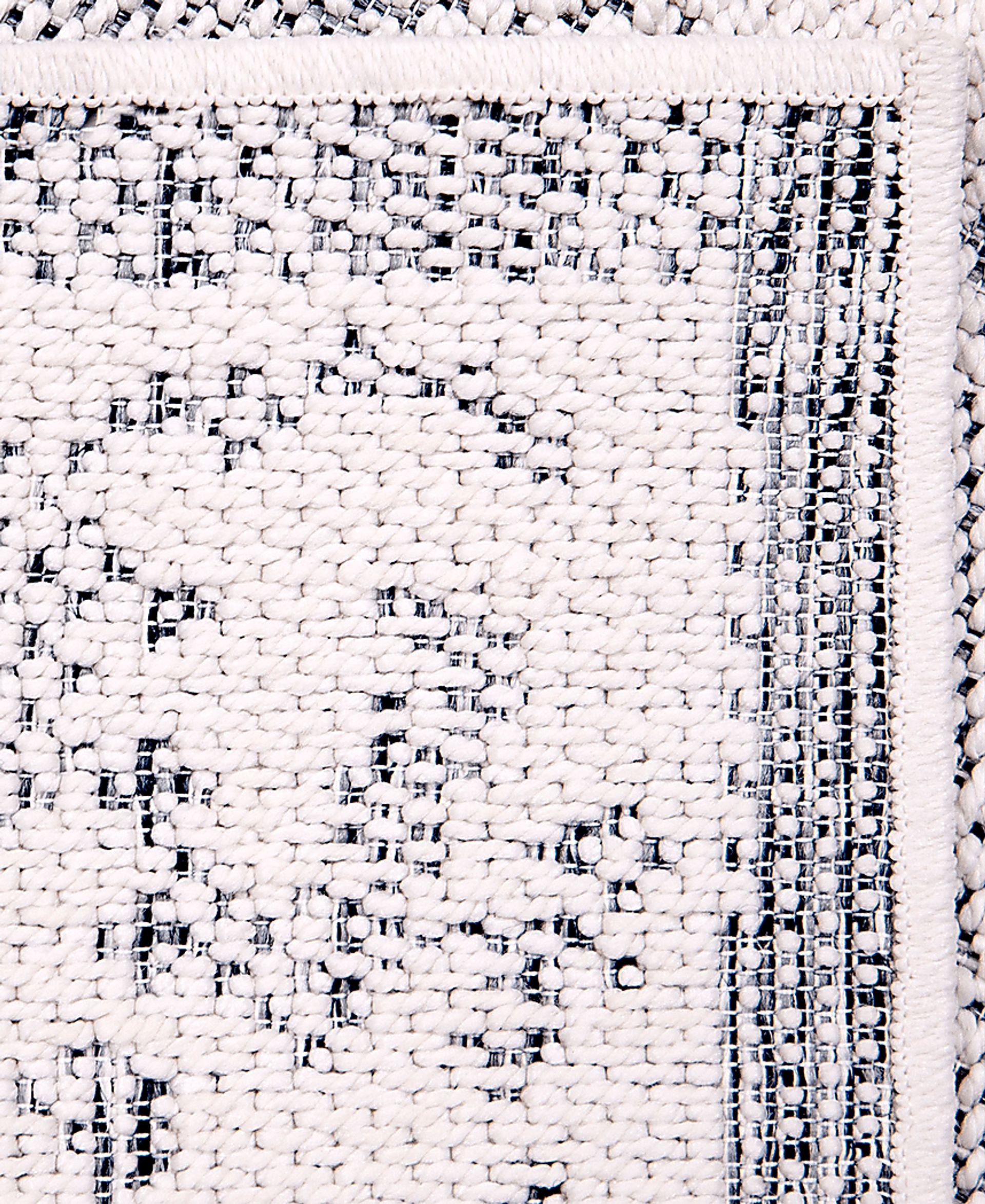 Pamelia Blue 5'3 x 7'6 Rug - Image 5