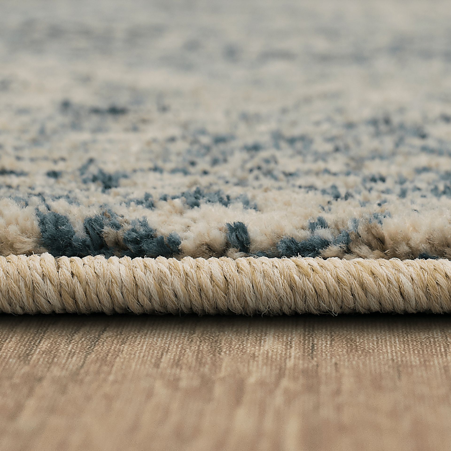 Panavista Aqua 5'3 x 7'10 Rug - Image 5