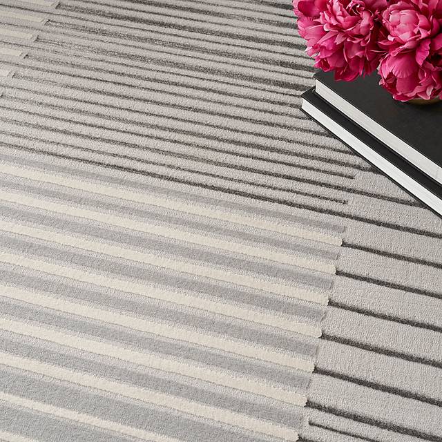 Paphi Silver/Gray 5'3 x 7'3 Rug - Thumbnail - Image 8
