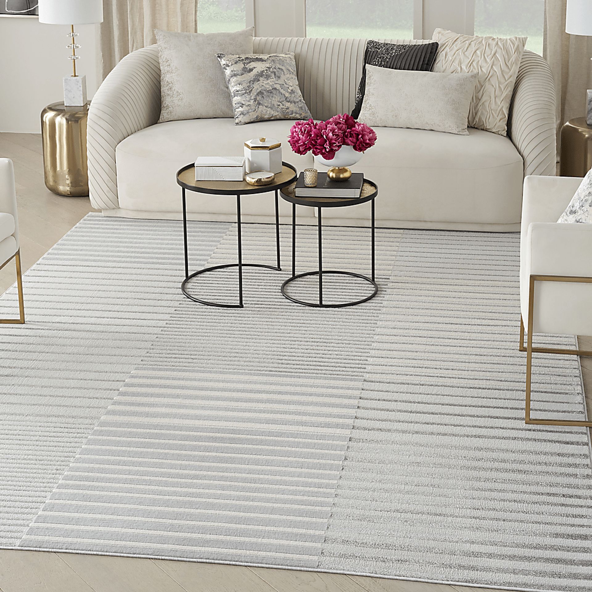 Paphi Silver/Gray 7'10 x 9'10 Rug - Image 3