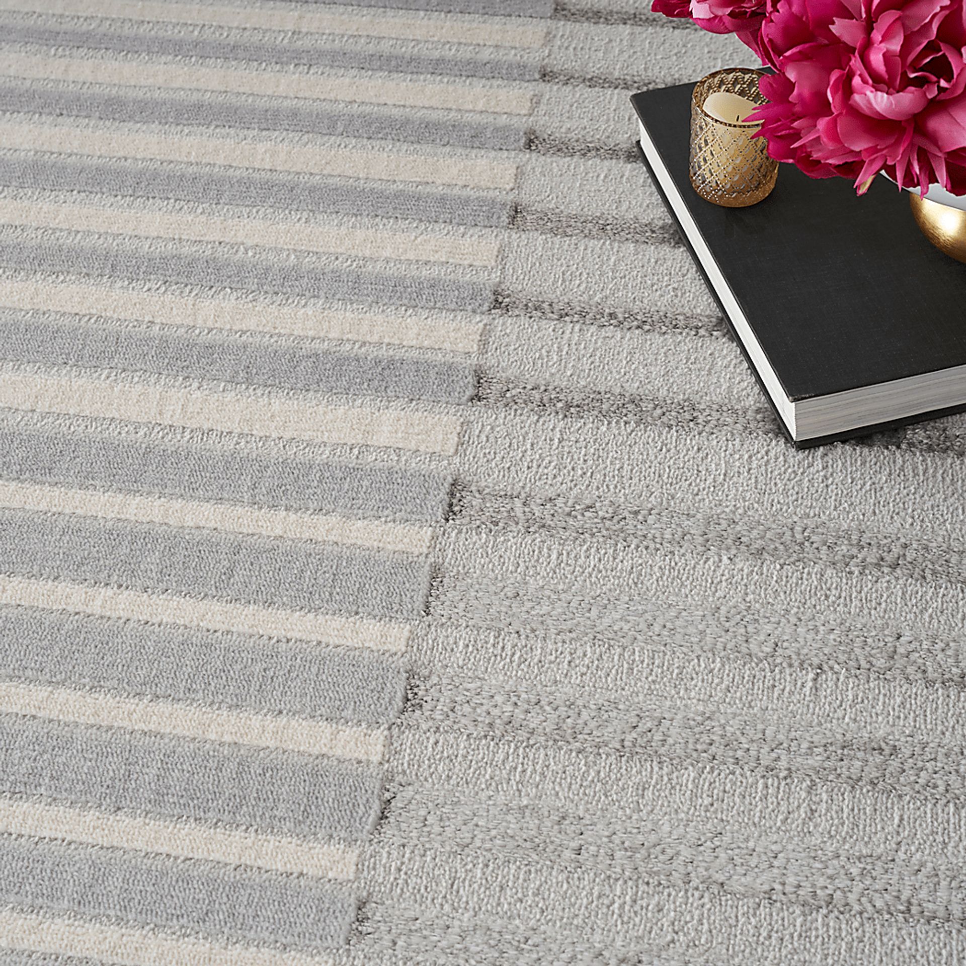 Paphi Silver/Gray 9' x 12' Rug - Image 4