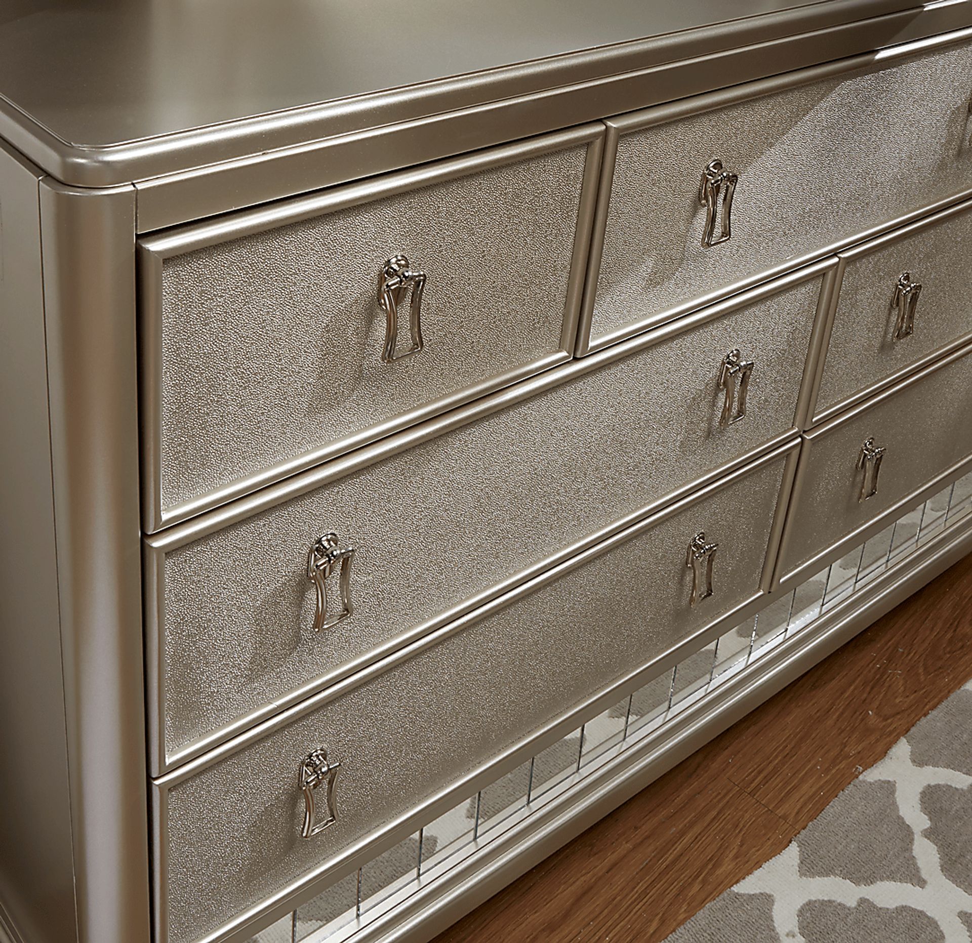Paris Silver 5 Pc King Upholstered Bedroom - Image 6