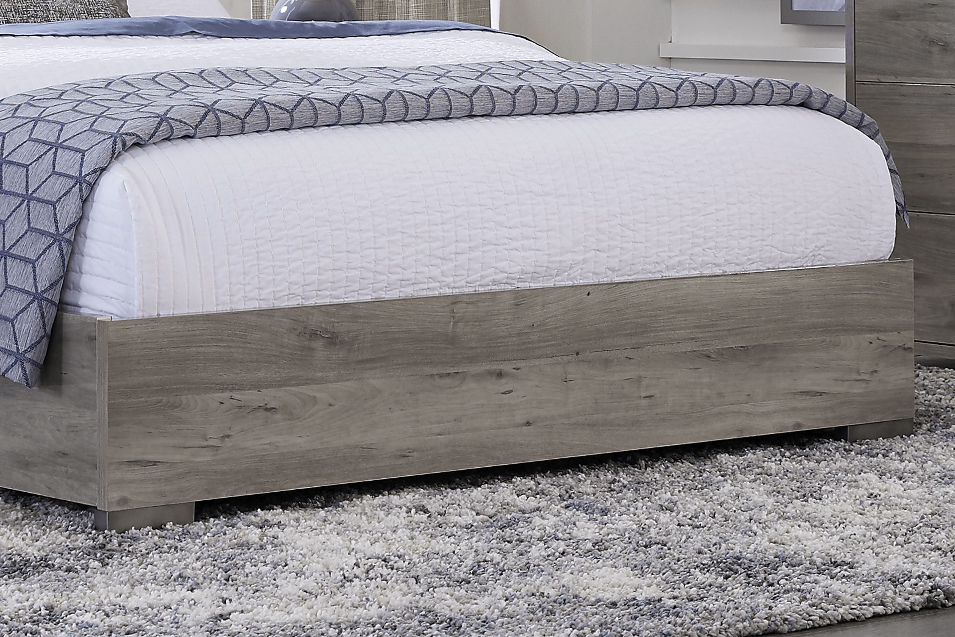 Park Slope Gray 3 Pc King Panel Bed - Image 5
