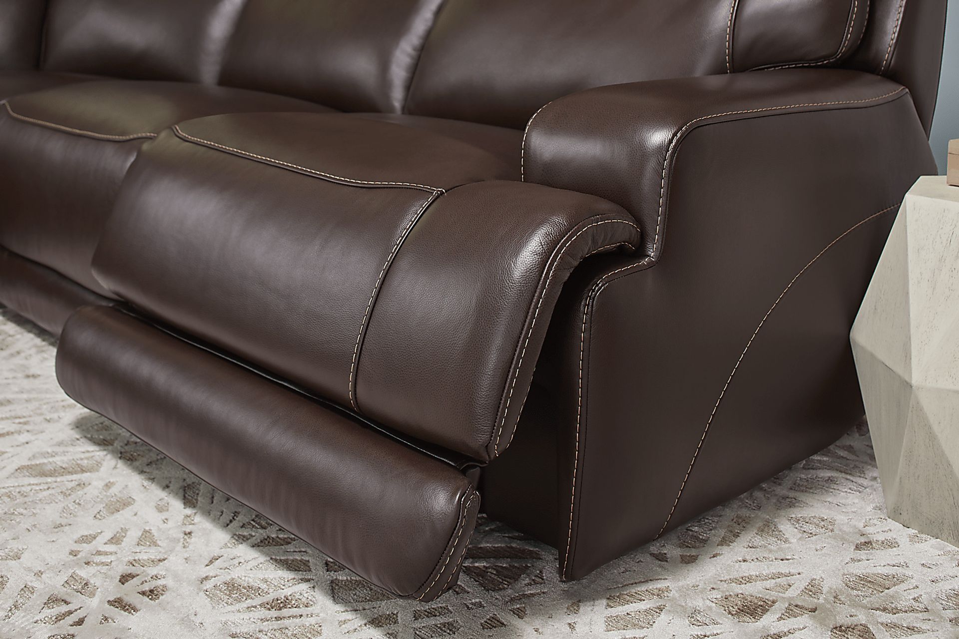 Parker Point Dark Brown Leather 5 Pc Triple Power Reclining Sectional - Image 5