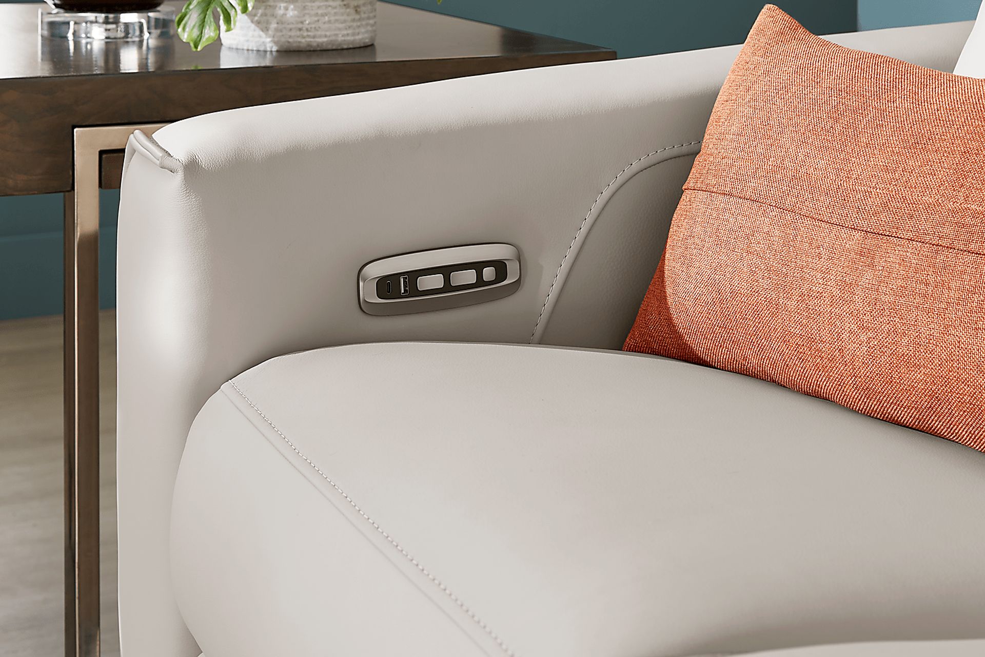 Parkside Heights Gray Leather Dual Power Reclining Sofa - Image 4
