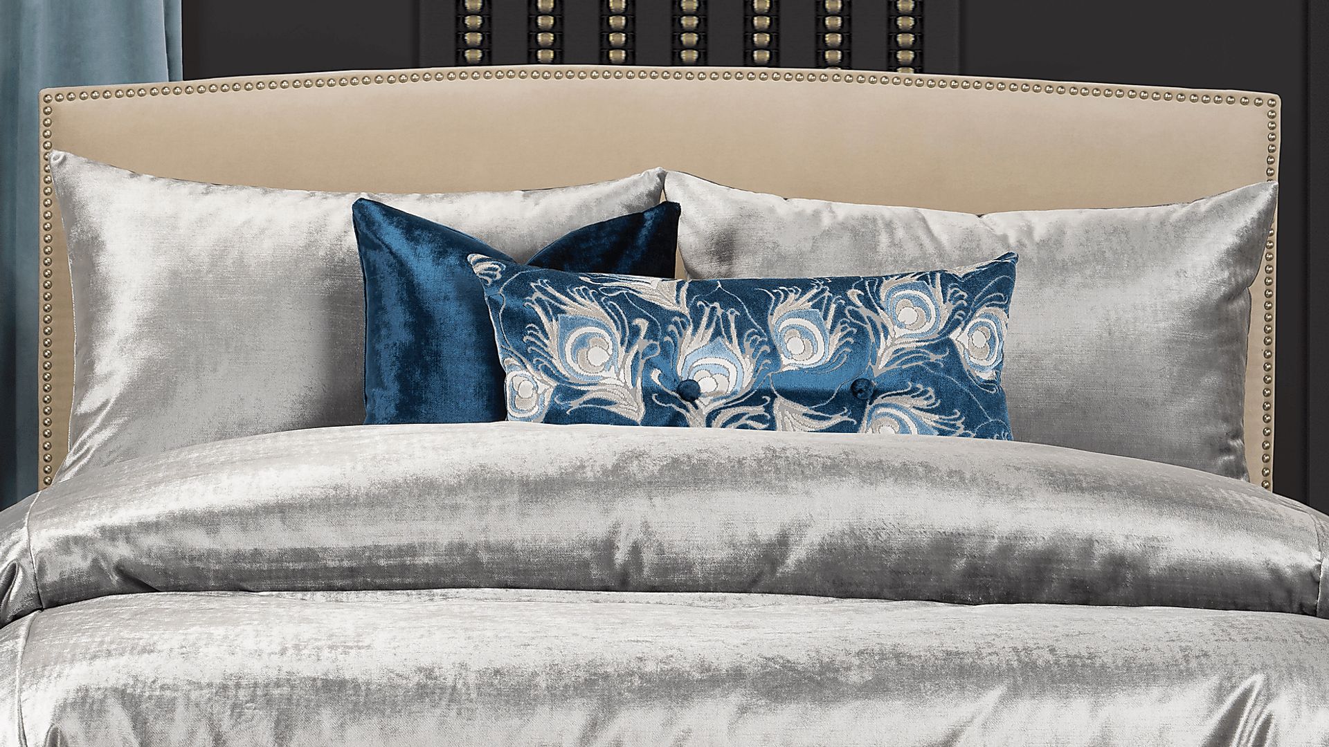 Pauladale Silver 6pc King Duvet Cover Set - Image 1