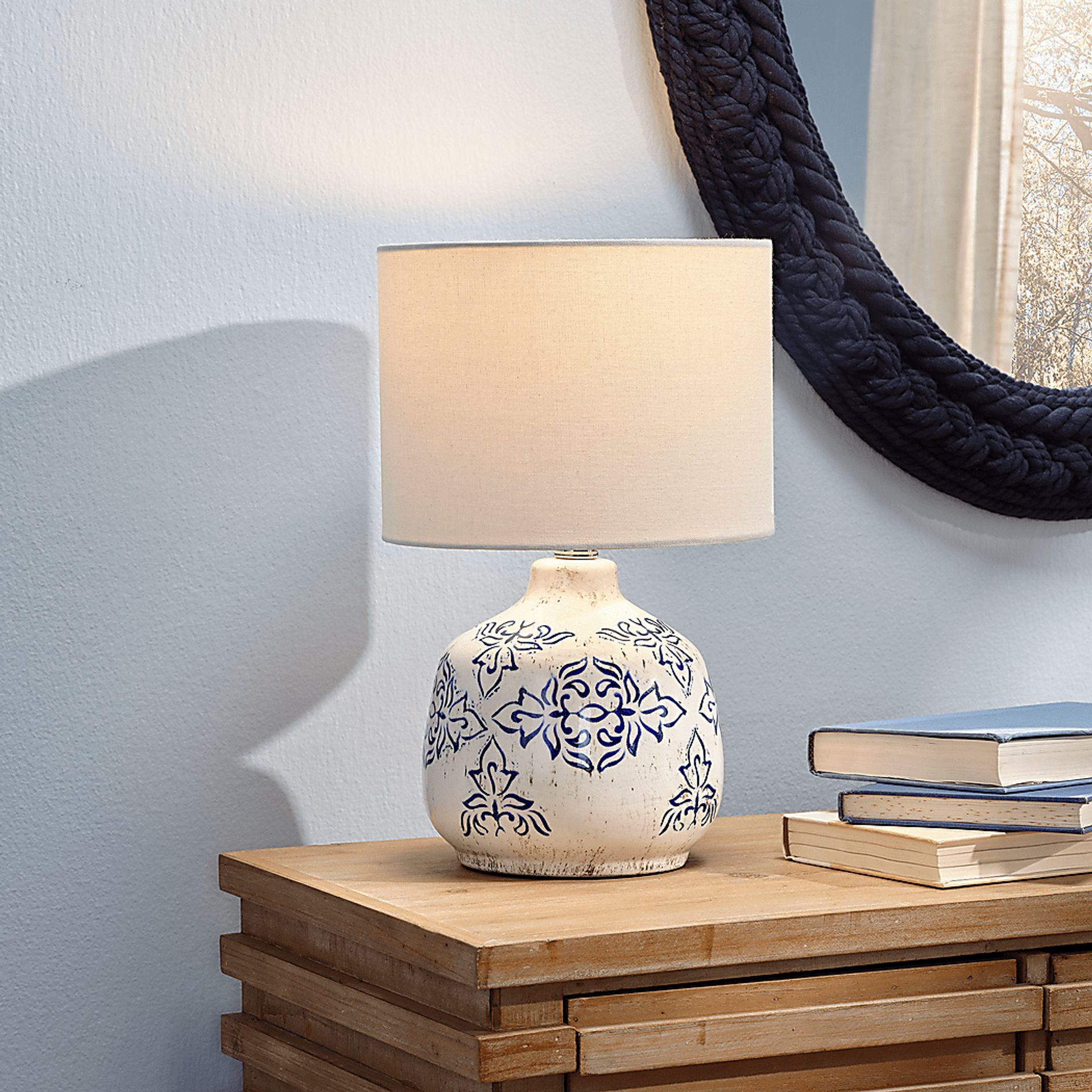 Peiko Blue Lamp - Image 2