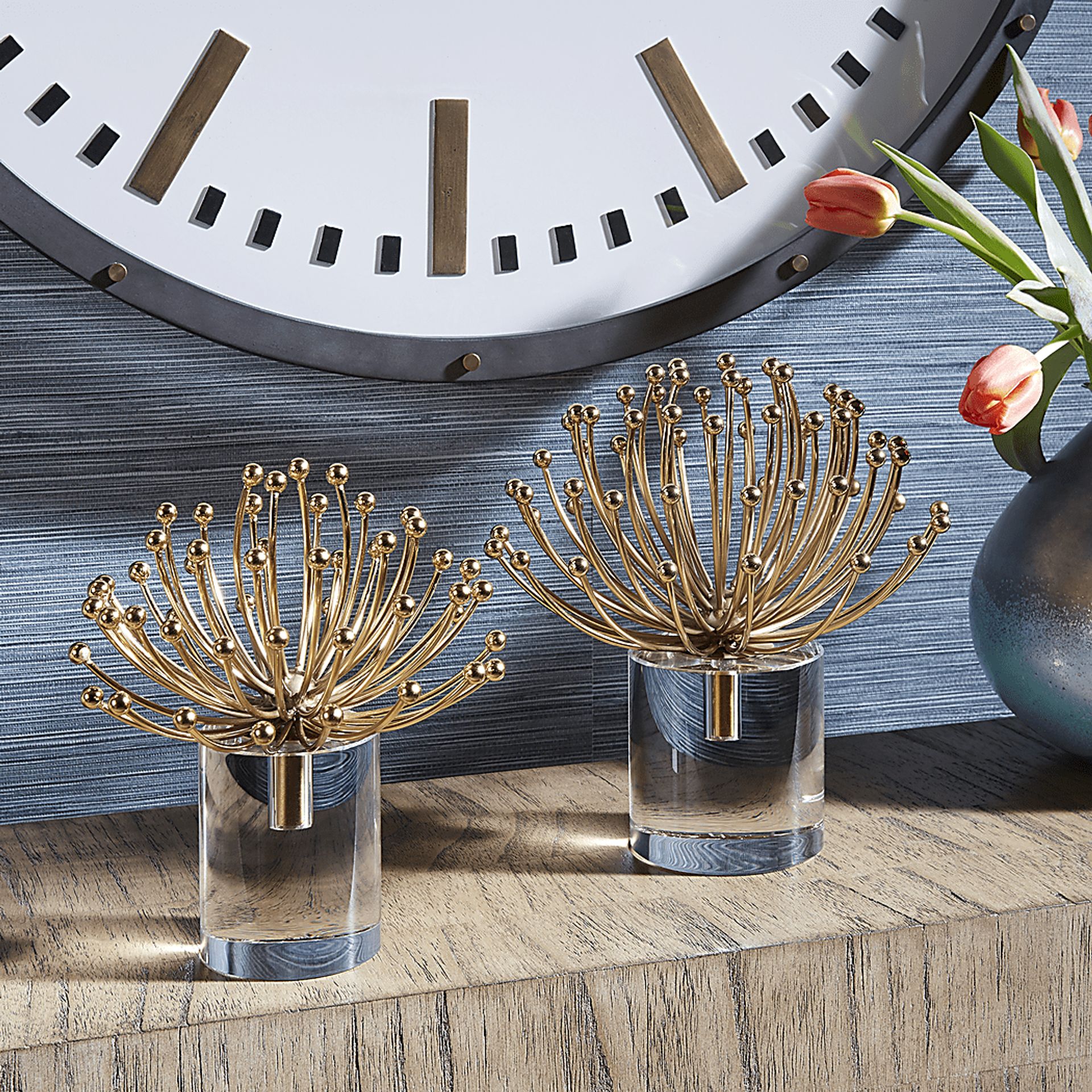 Pembrocke Gold Sculpture, Set of 2 - Image 2
