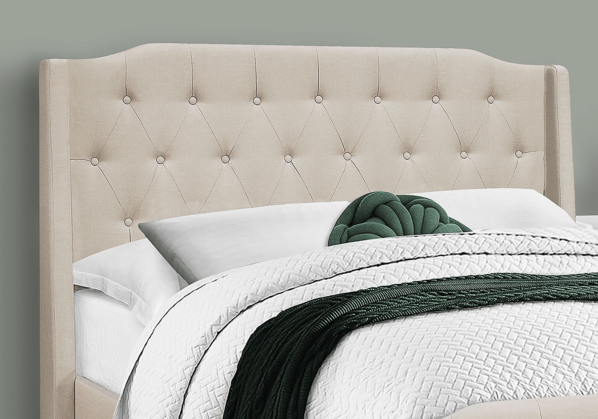 Pennefeather Beige Queen Bed - Image 3