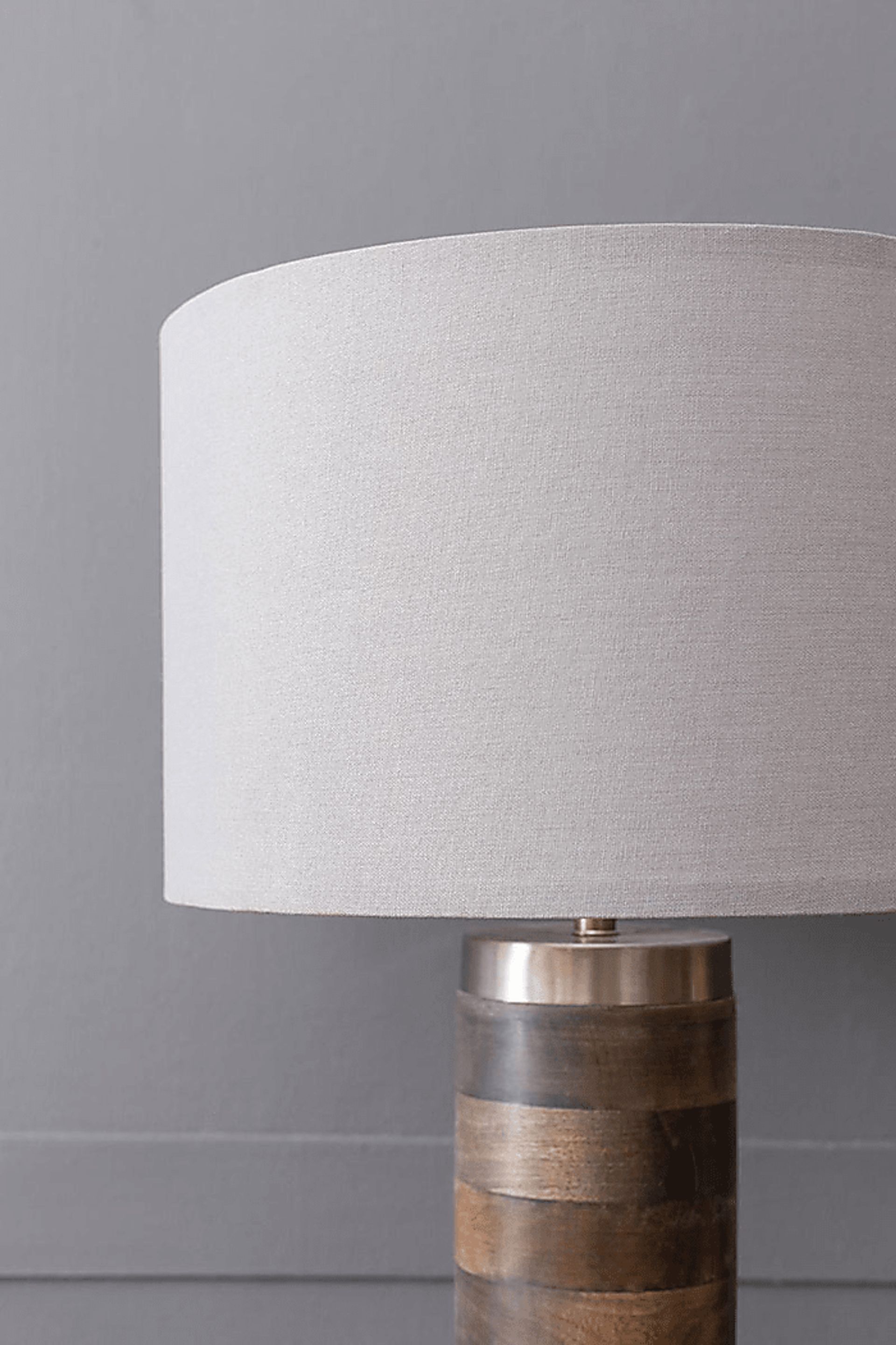 Pennywell Bay Gray Lamp - Image 7