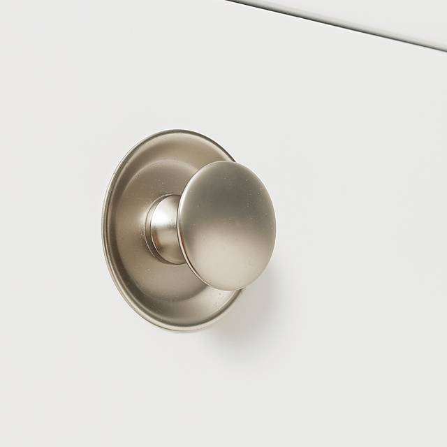 Peralto White Accent Cabinet - Thumbnail - Image 8