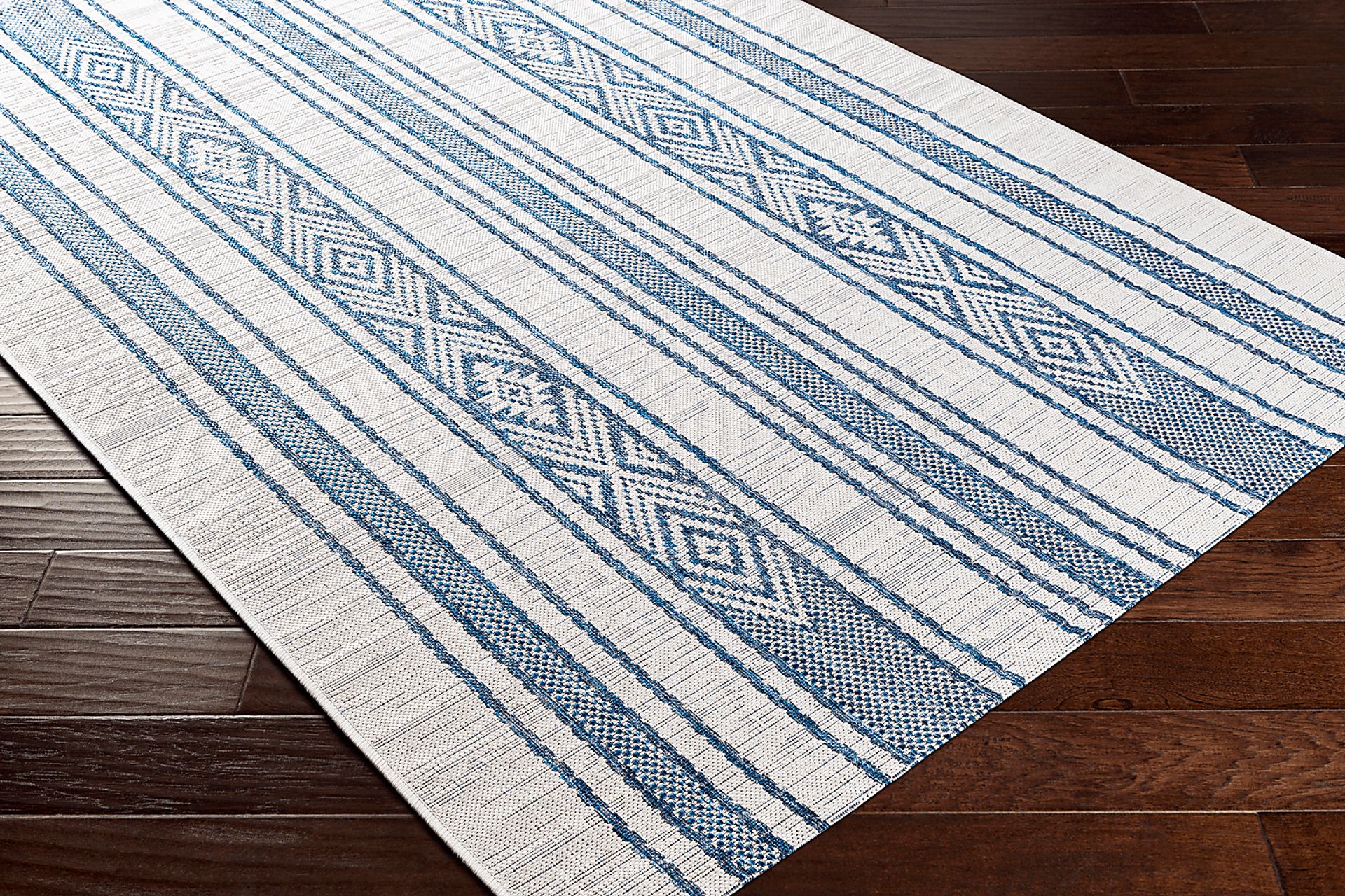 Perris Dark Blue 7'10 x 10'2 Indoor/Outdoor Rug - Image 7