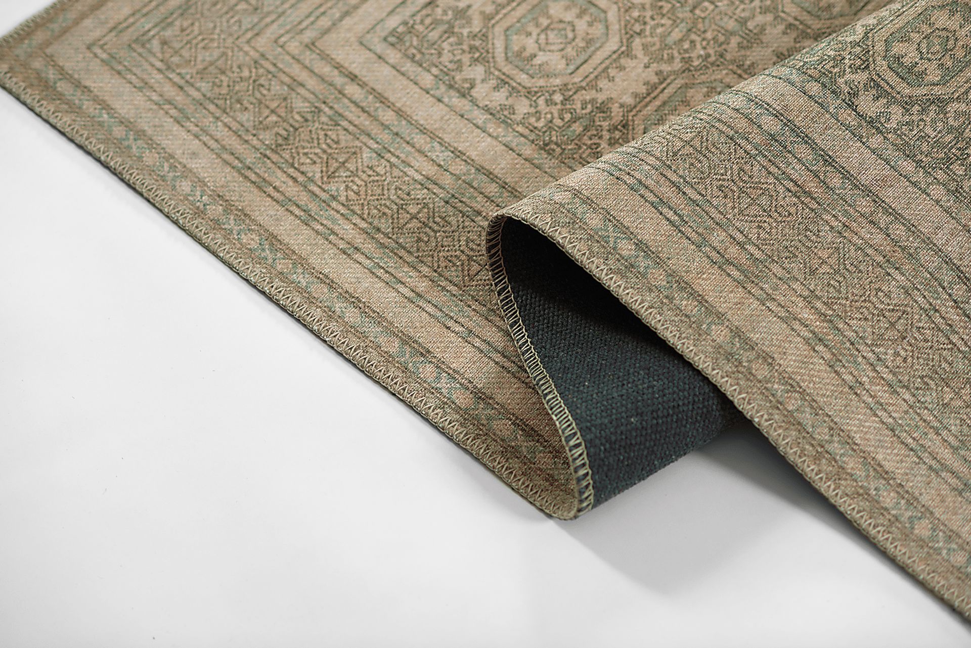 Pessier Green 8' x 10' Rug - Image 8