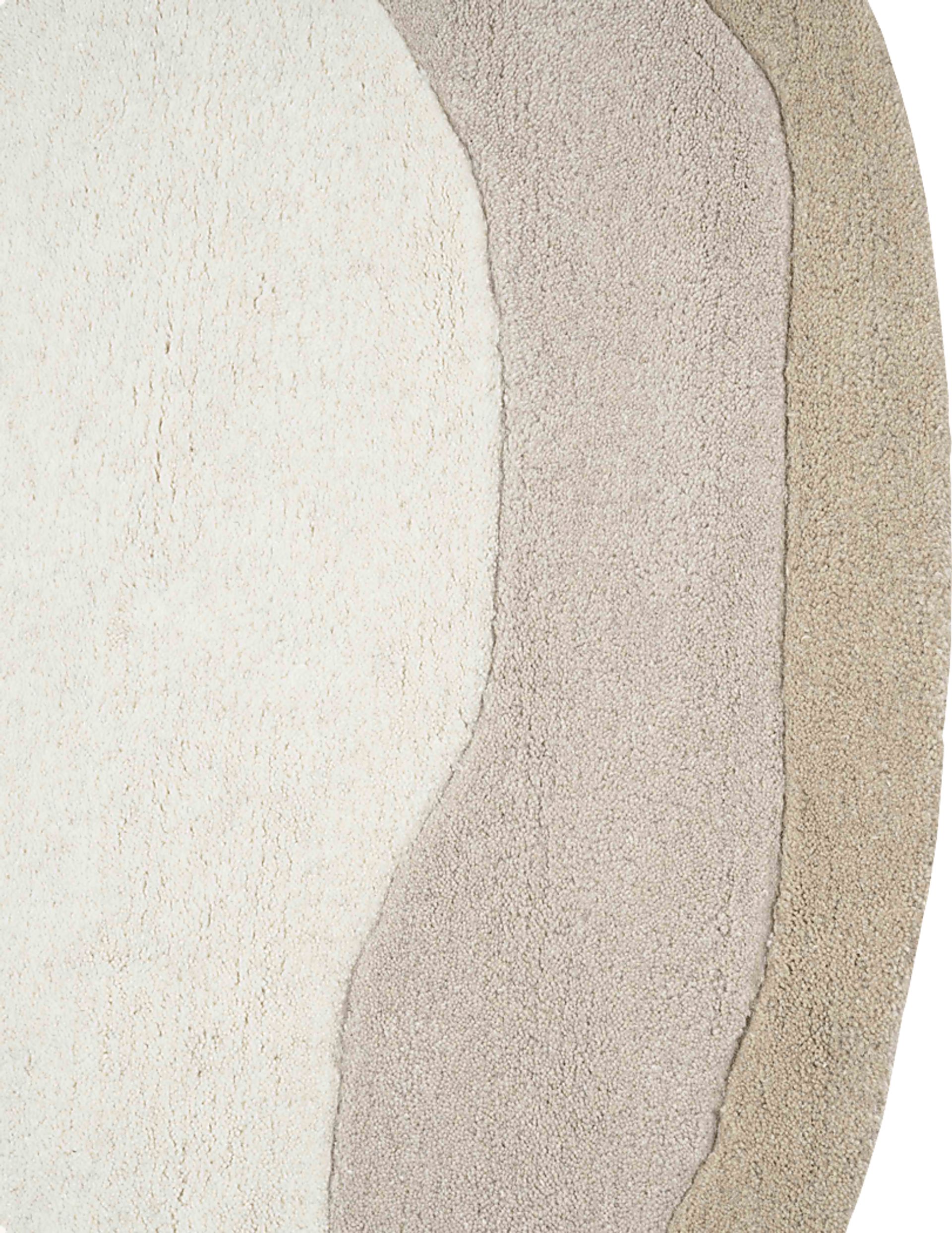 Petalshine Brown 8' x 10' Oval Rug - Image 2