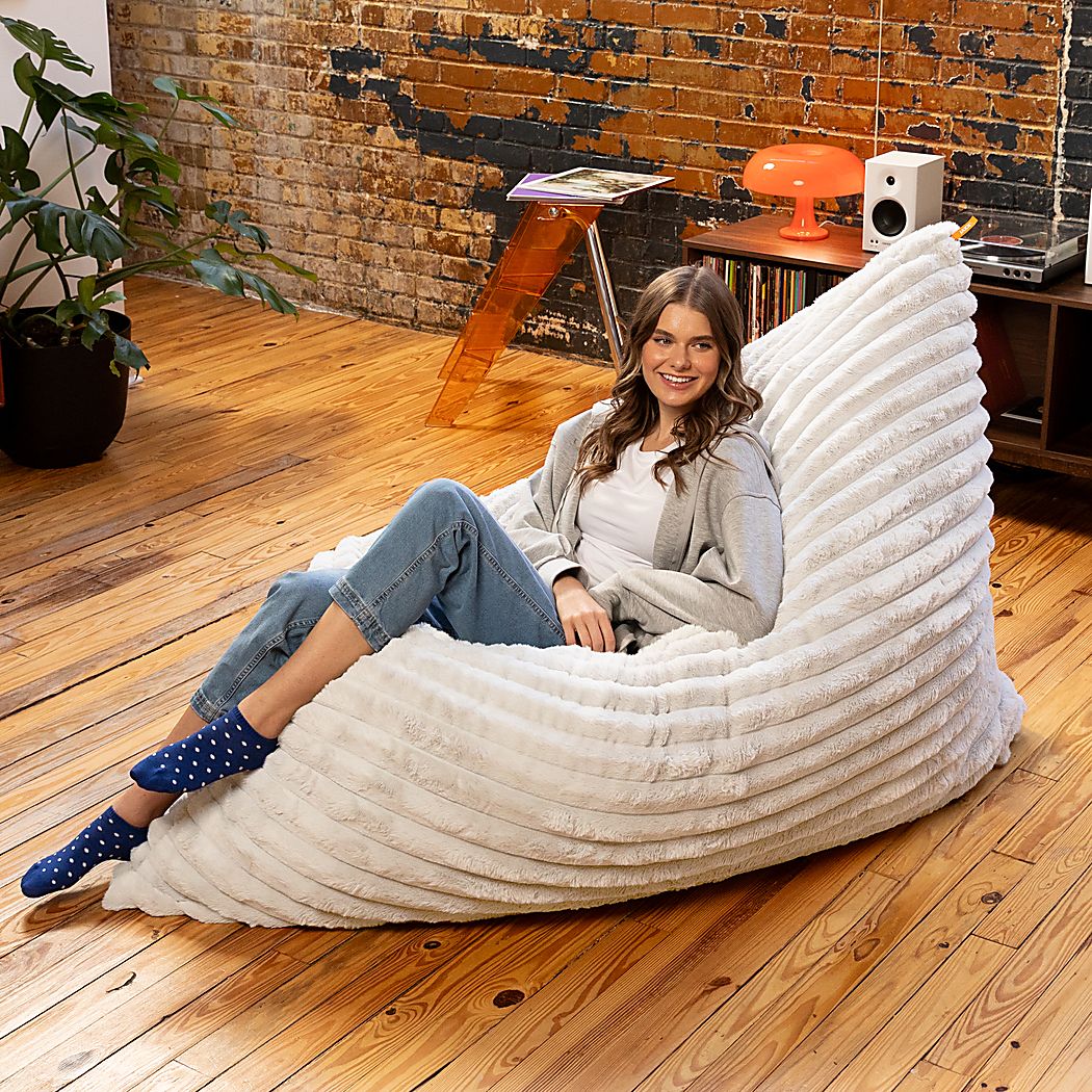 Pheosi I Bean Bag Chair