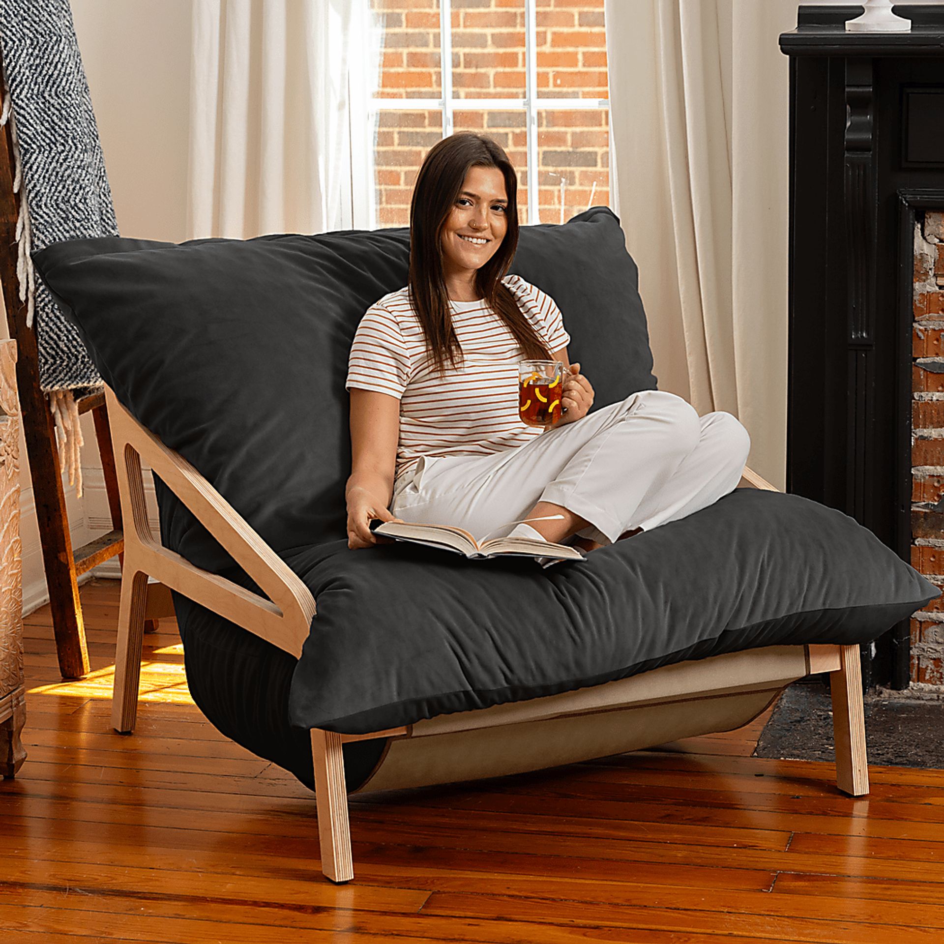 Pheosi II Black Bean Bag Accent Chair - Image 4