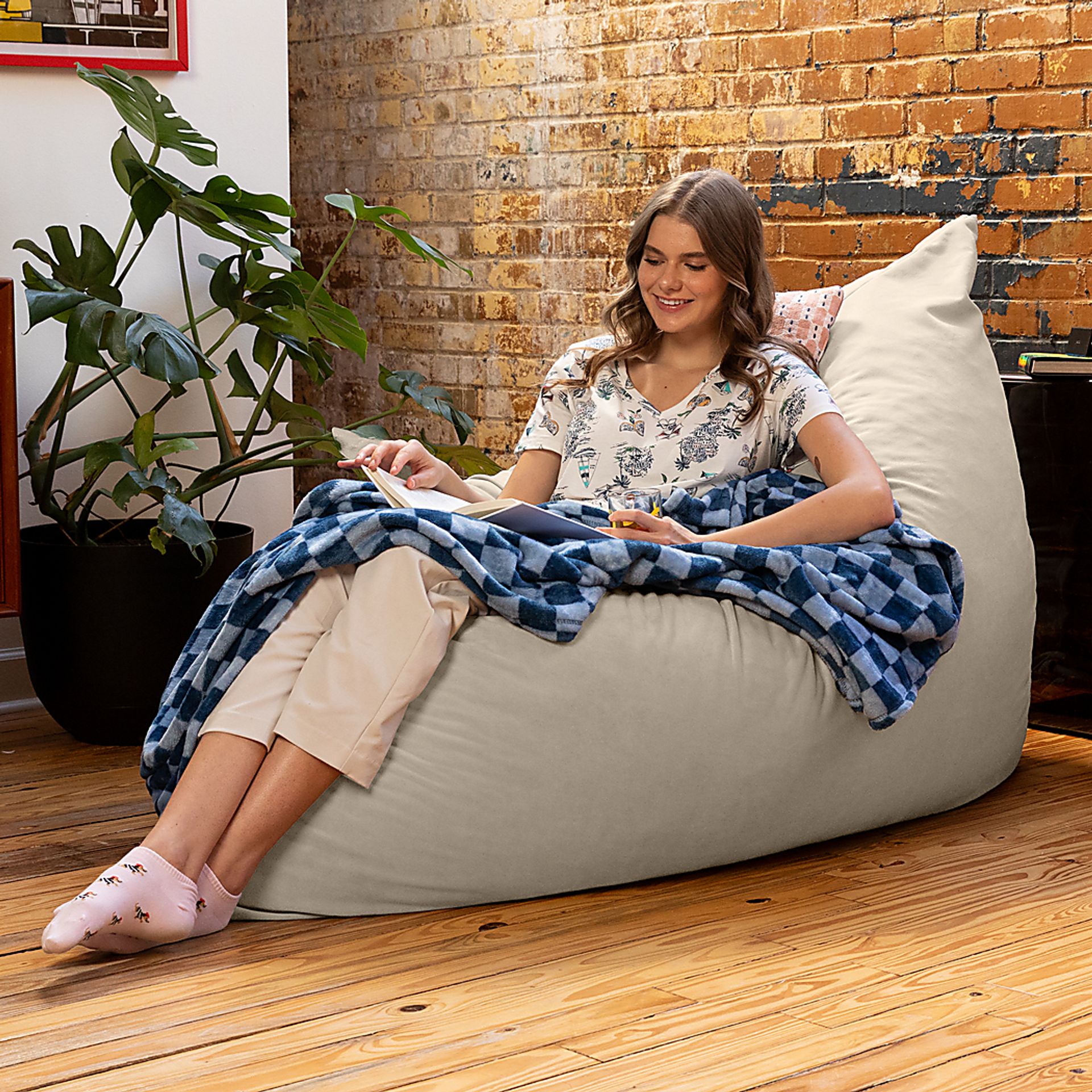 Pheosi II Ivory Bean Bag Accent Chair - Image 8