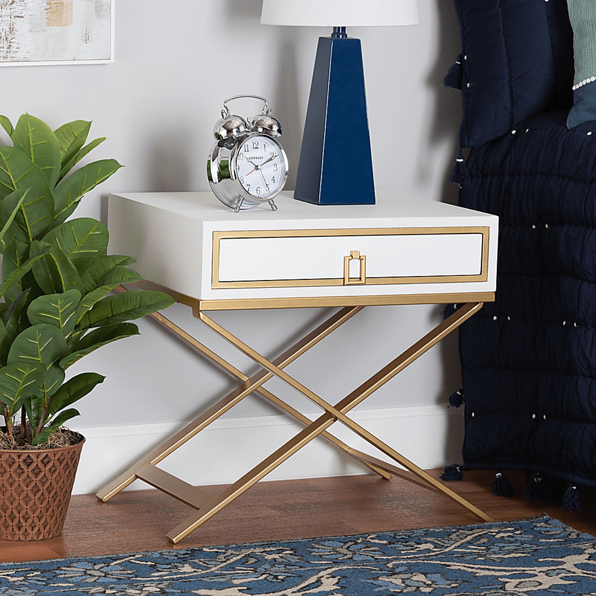 Philpot White End Table - Image 2