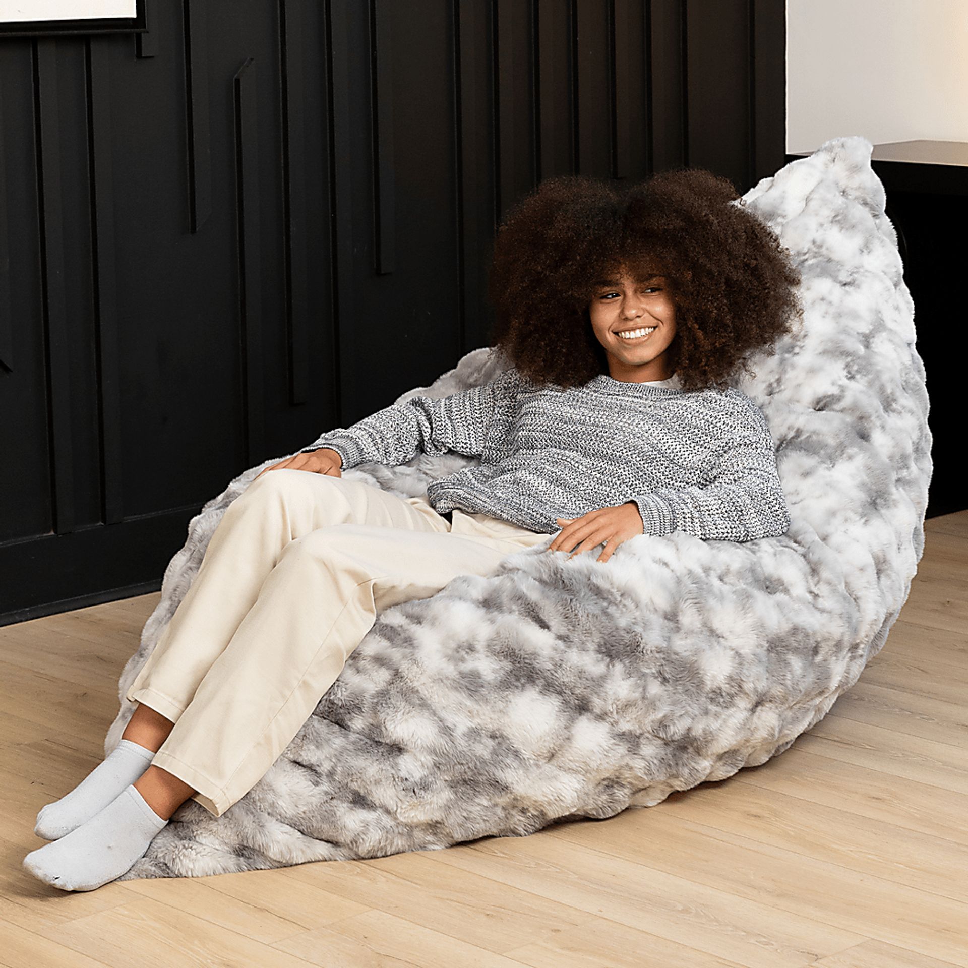 Pillow Saxx Lounge Puff Gray Lounger - Image 5