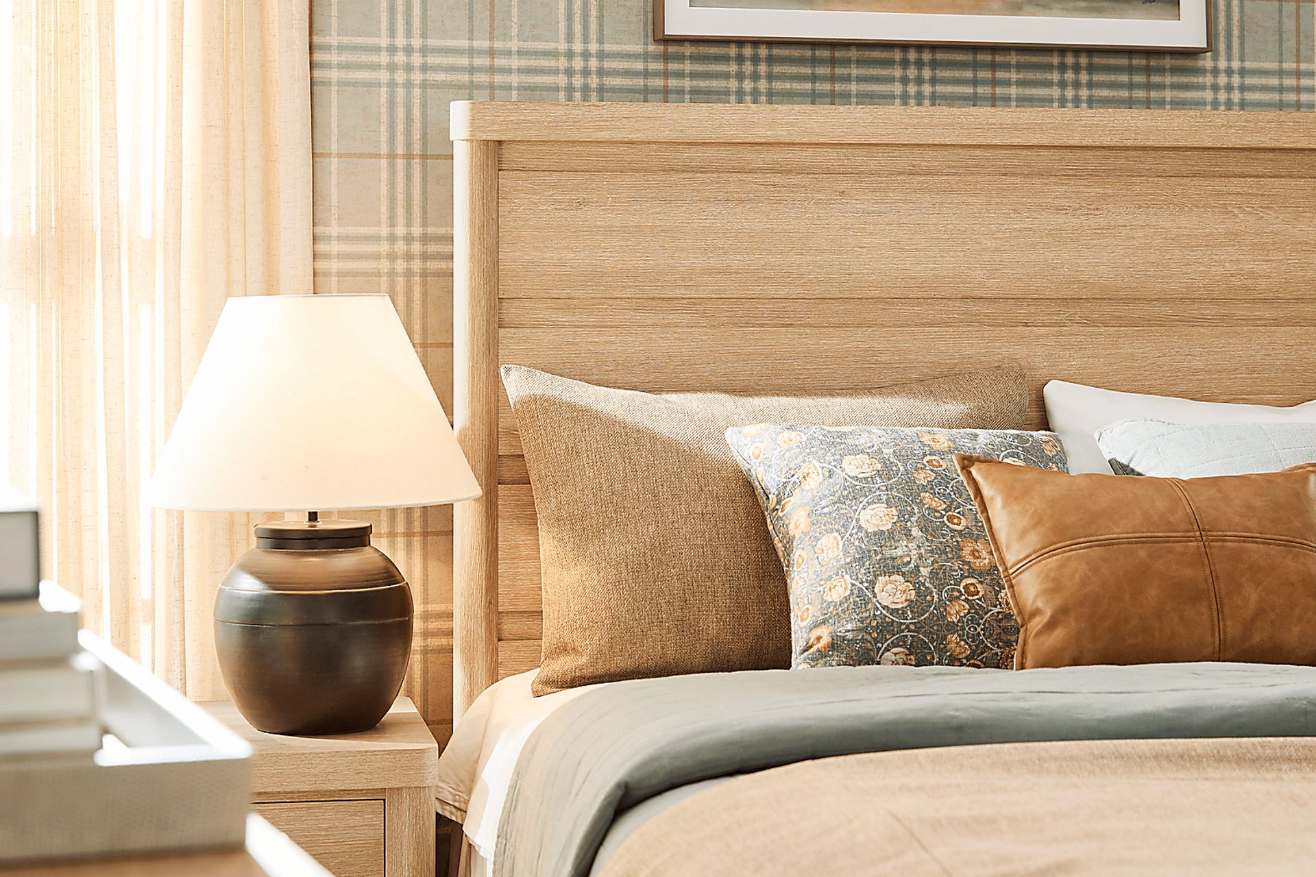 Pinebrook Natural 3 Pc King Panel Bed - Image 3