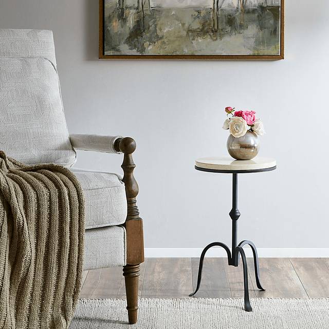 Pineloch Black Accent Table - Thumbnail - Image 2