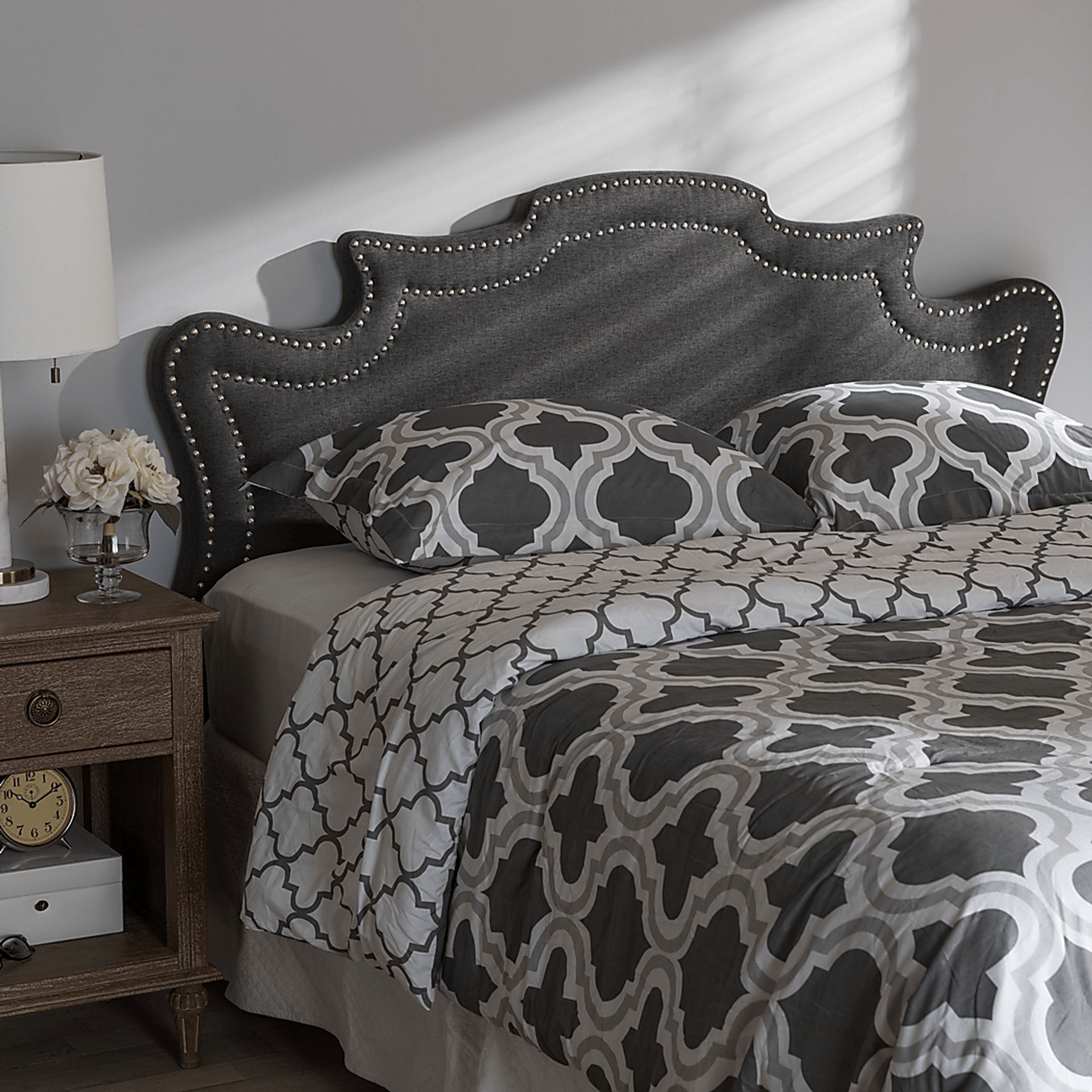 Pinkney Full Headboard | Rooms to Go