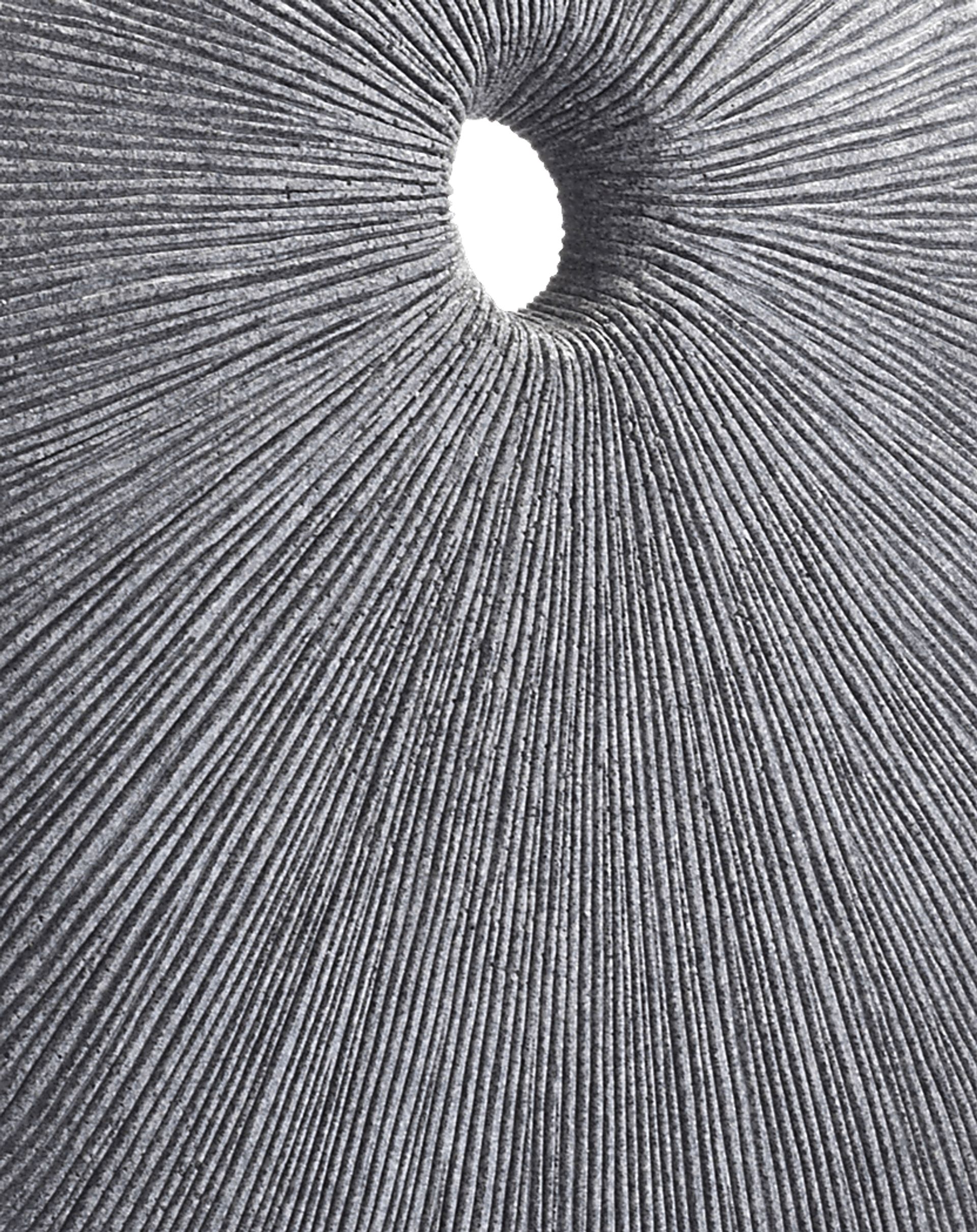 Piperita Gray Small Outdoor Round Eye Plaque - Image 4