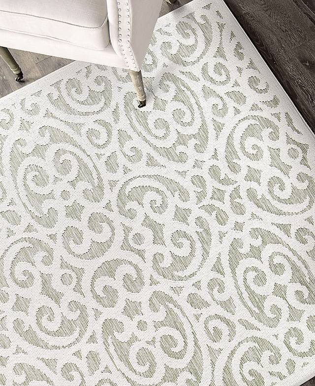 Piperton Green 5'3 x 7'6 Rug - Thumbnail - Image 2
