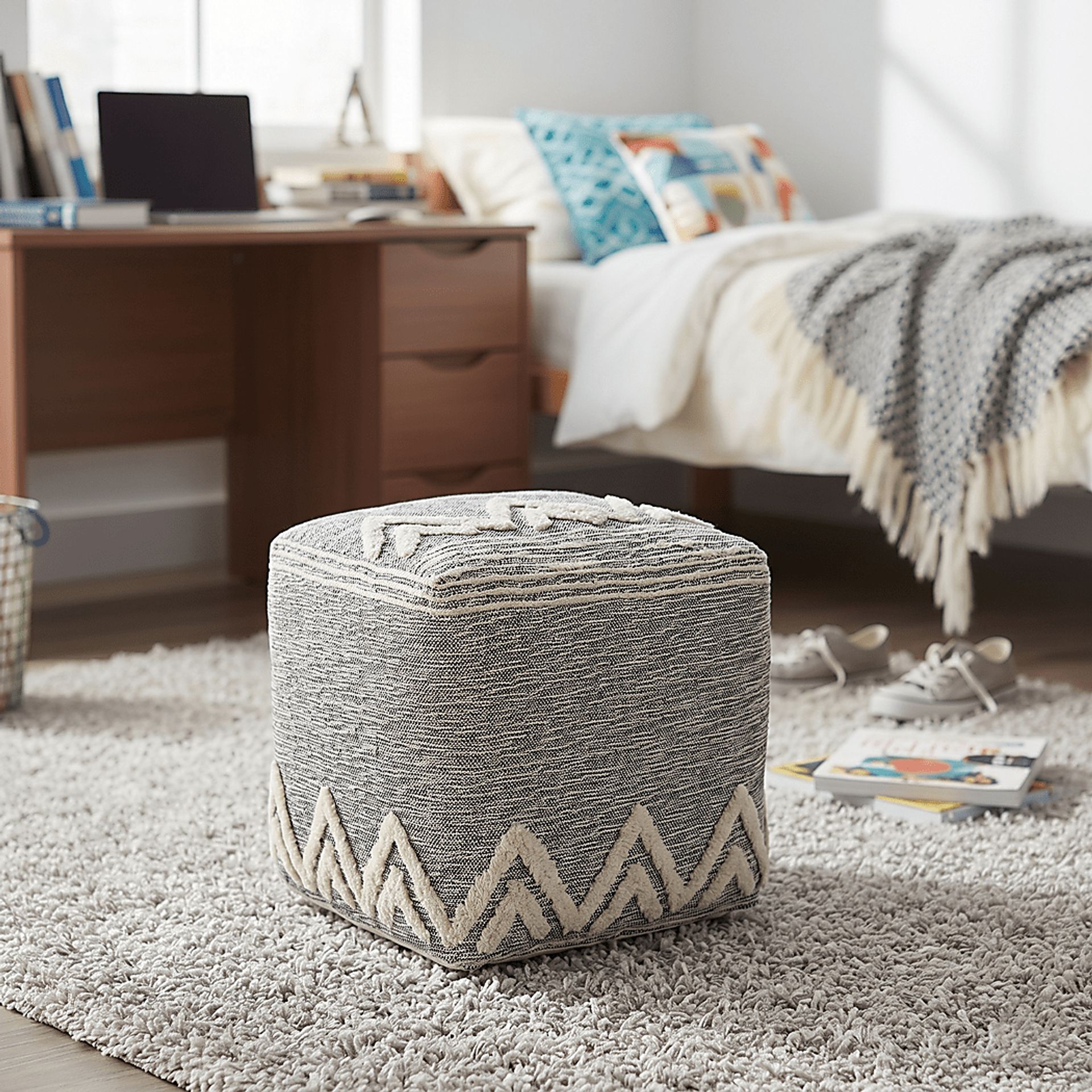 Piziti Gray/Ivory Pouf - Image 9
