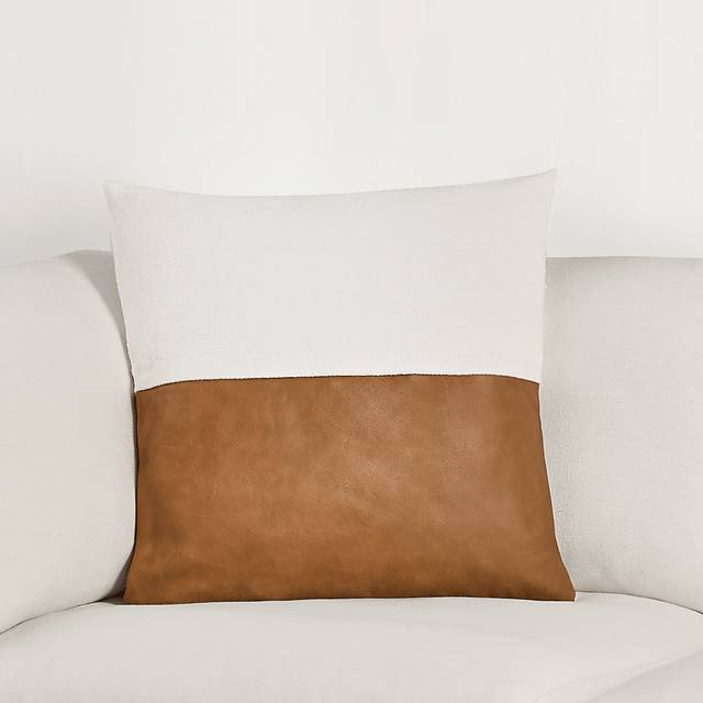 Plauto Brown Accent Pillow - Thumbnail - Image 2